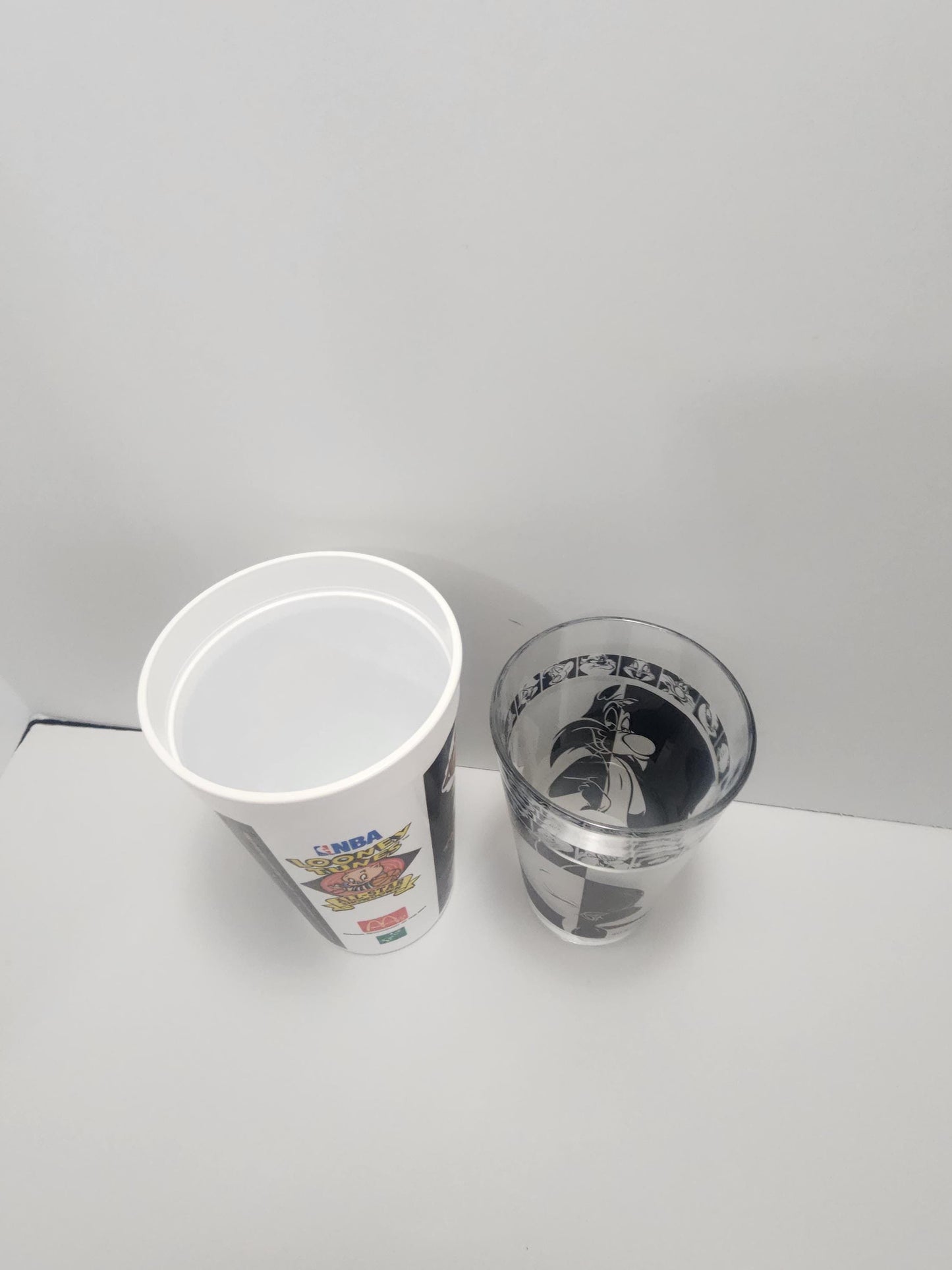 Space Jams NBA Looney Tunes Tumbler Glasses - Sylvester - Tweety - Looney Tunes - Character Glasses - Tumblers - NBA- Space Jam