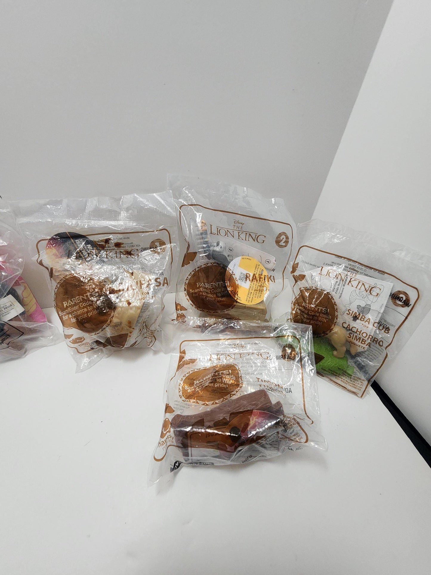 Disney The Lion King Plush and Happy Meal Toys - Mcdonalds - Burger King - Kids Meal Toys - Fast Food Toys - The Lion King