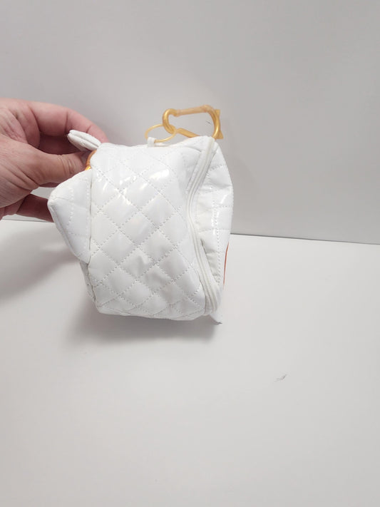 Na! Na! Na! Surprise Glam Series 2 Liling Luck Lucky Cat-Inspired metallic clip-on kitty purse - Purse - Kitty - Cats - Kids Purse - Surpris