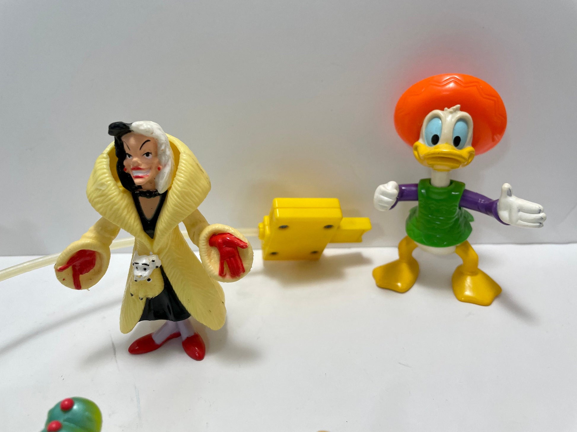 Vintage Disney, Pixar, Universal | Dalmatians, Snow White, Dinosaurs, Donald Duck, Bugs Life, & Land Before Time