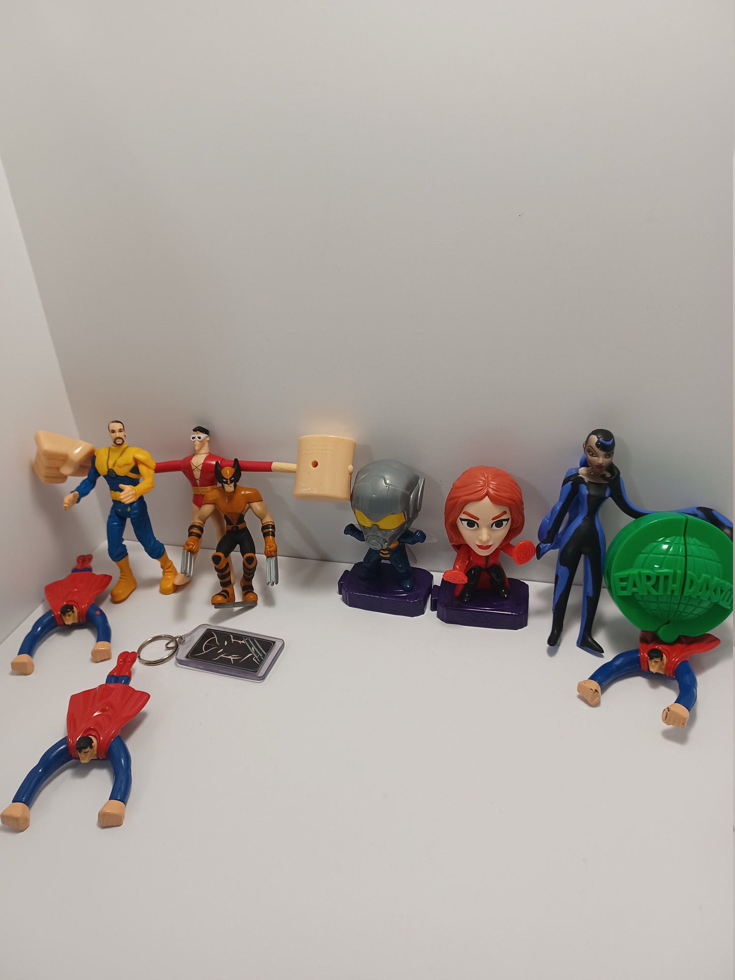 DC Comics Marvel McDonald's Burger King Toy Lot - Marvel Toys - Burger King Toys - McDonald's Toys - Superman Toys