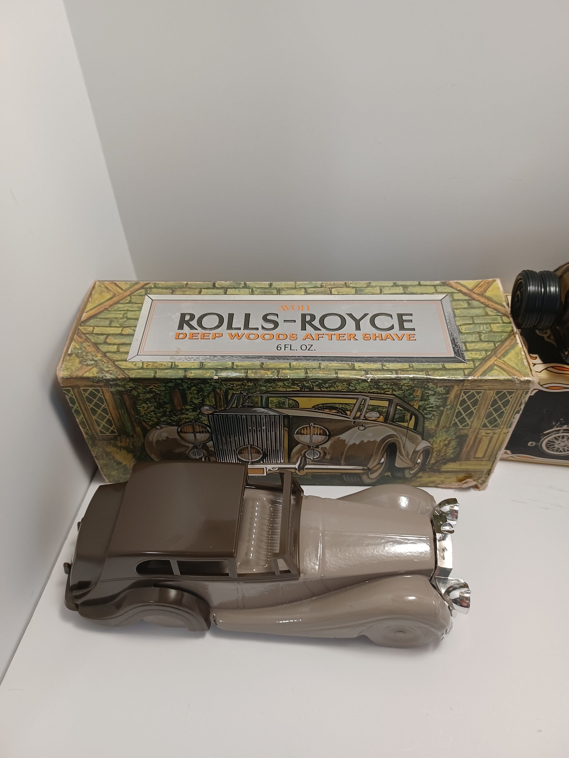 Vintage 1950-1980 Avon Bottles - Rolls Royce - Triumph TR3 - Vintage Avon - Vintage Cars - Avon Cars - Aftershave Cars