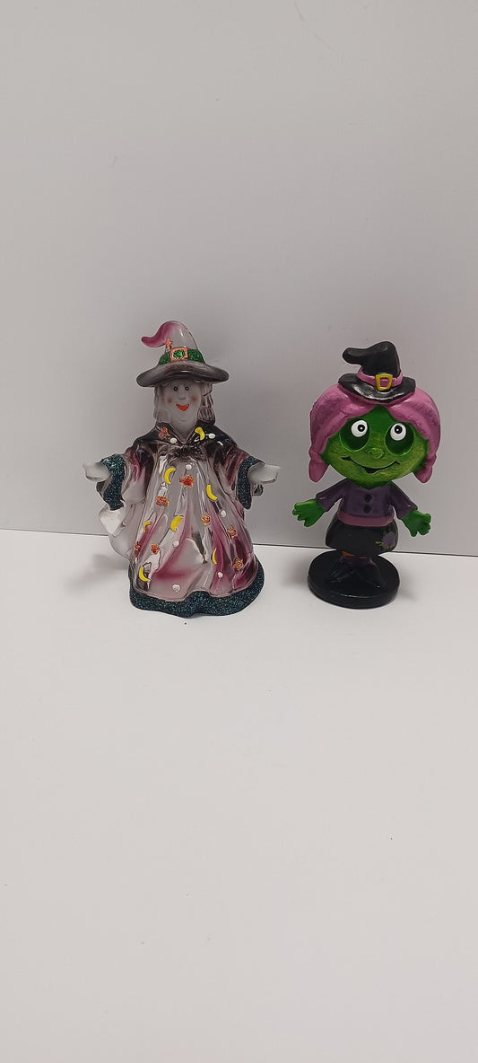 Halloween Witch Decoe Statue Figures - Halloween - Halloween Decor - Witch - Witch Statue - Witch Decor - Witch Figure - Holiday Figures
