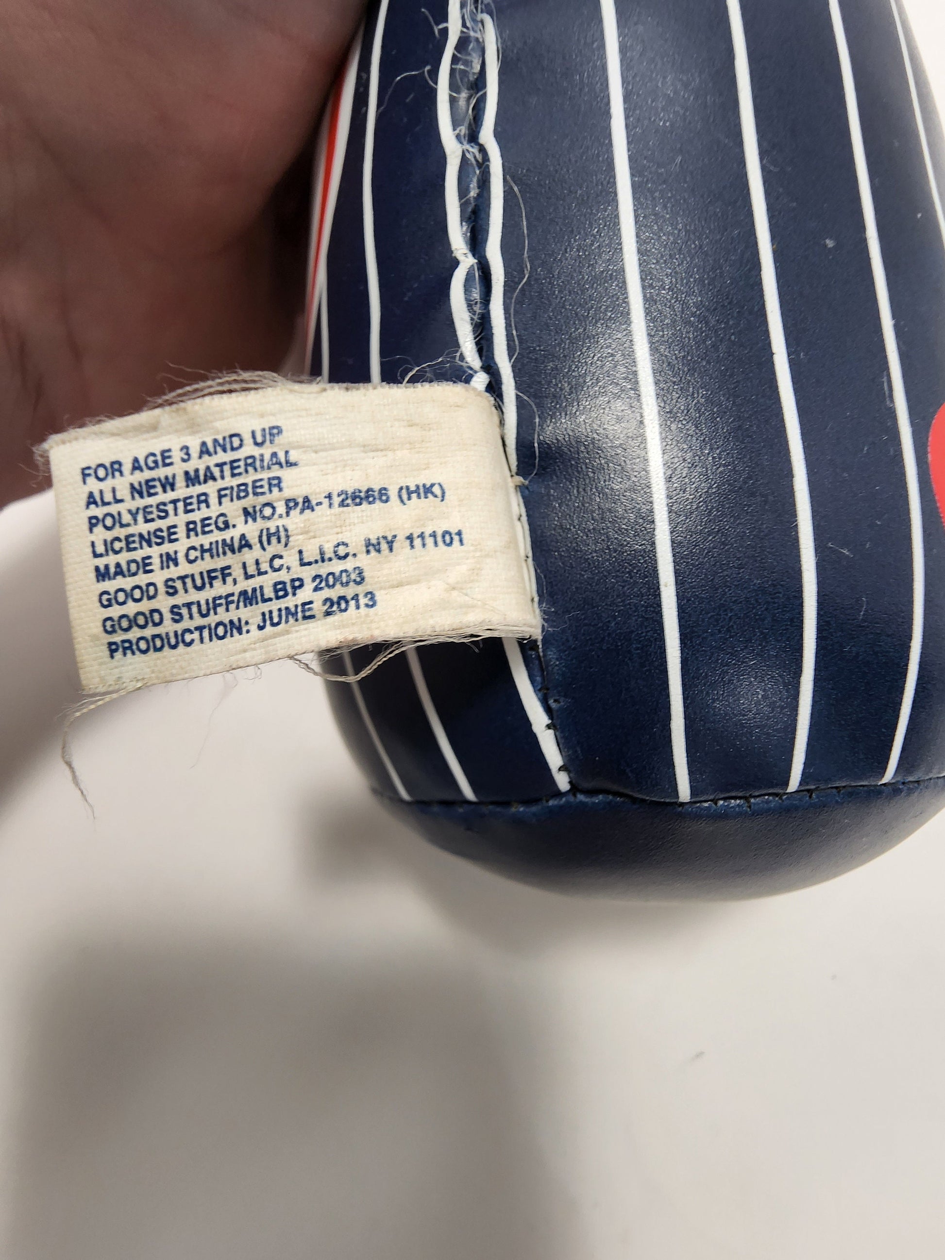 Vintage 1999 New York Yankees Plush Baseball Bat Toy - New York Yankees - Baseball Bat - Yankees - New York Yankees Collectables - MLB