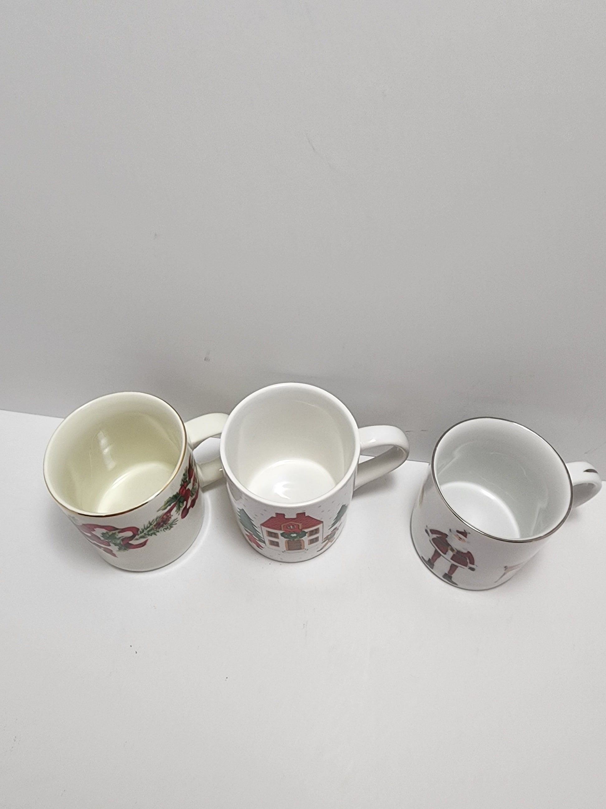 Christmas Mugs Lot Of 3 - Coffee Mugs - Mugs - Christmas - Christmas Mugs - Christmas Gifts - Coffee - Santa - Santa Mug - Reindeer