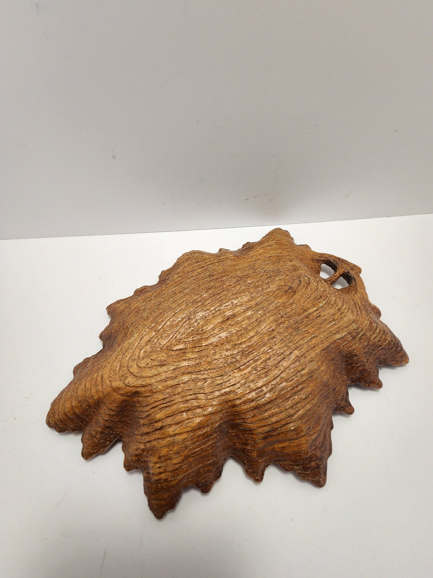 Molded Fake Wood Grapes and Leaf Decorative Tray - Wooden Tray - Decorative Tray - Fall - Leaf - Grapes - Grape Decor - Fall Decor