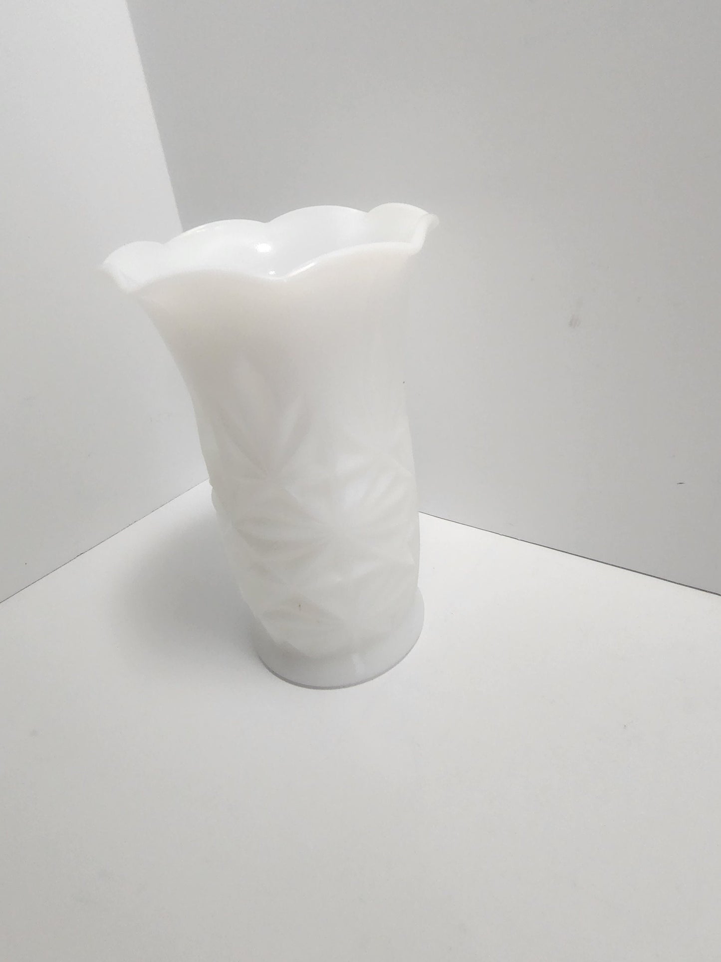 Vintage Milk Glass Starburst Hazel Anchor Hocking Glass - Anchor Hocking - Milk Glass - Vintage Glass - Starburst Glass - Collectable Glass