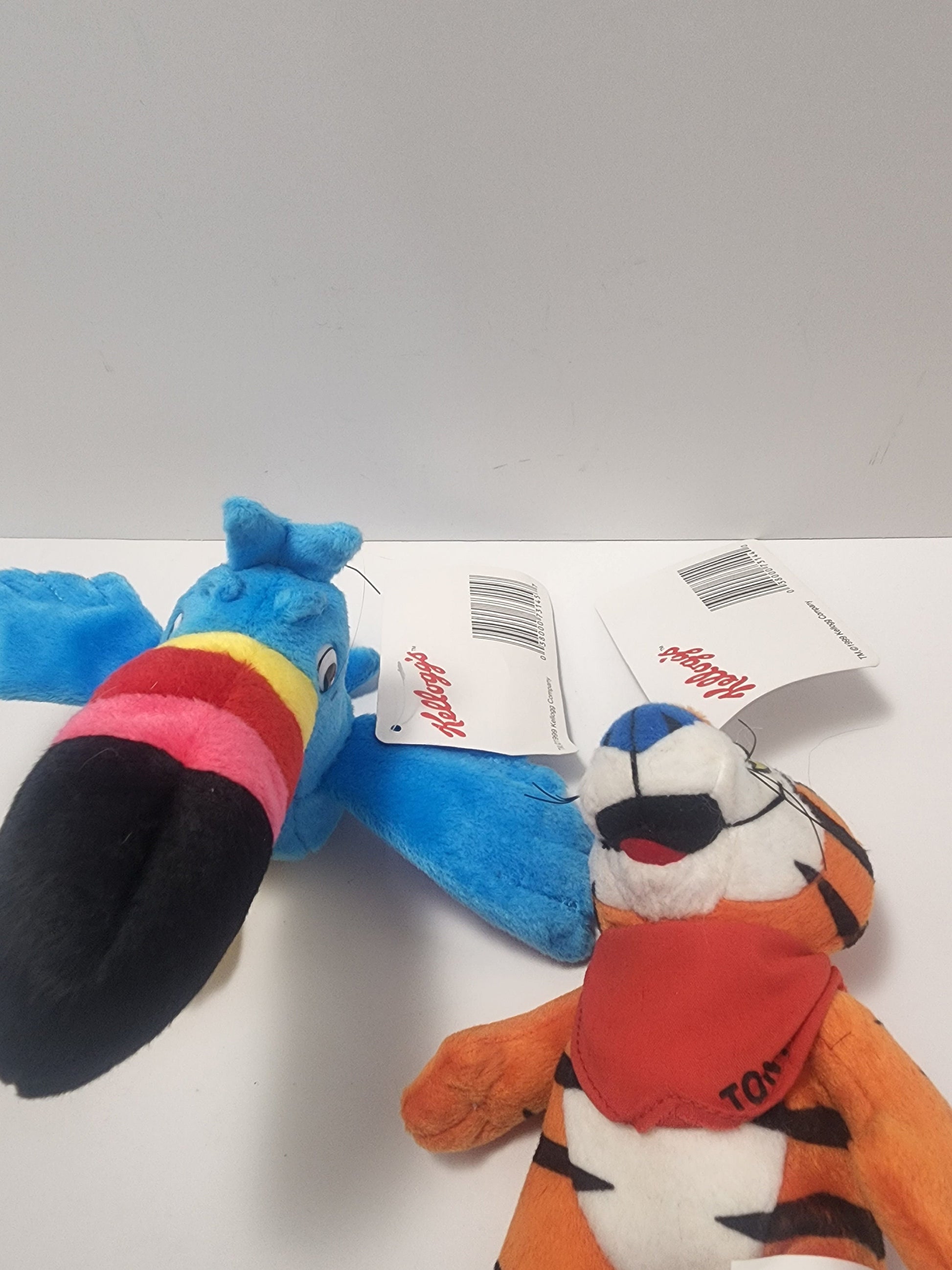 Vintage 1998 Kelloggs Cereal Plush - Tony The Tiger - Toucan Sam - Plush - Stuffed Animal - Kellogg - Cereal - Cereal Plush