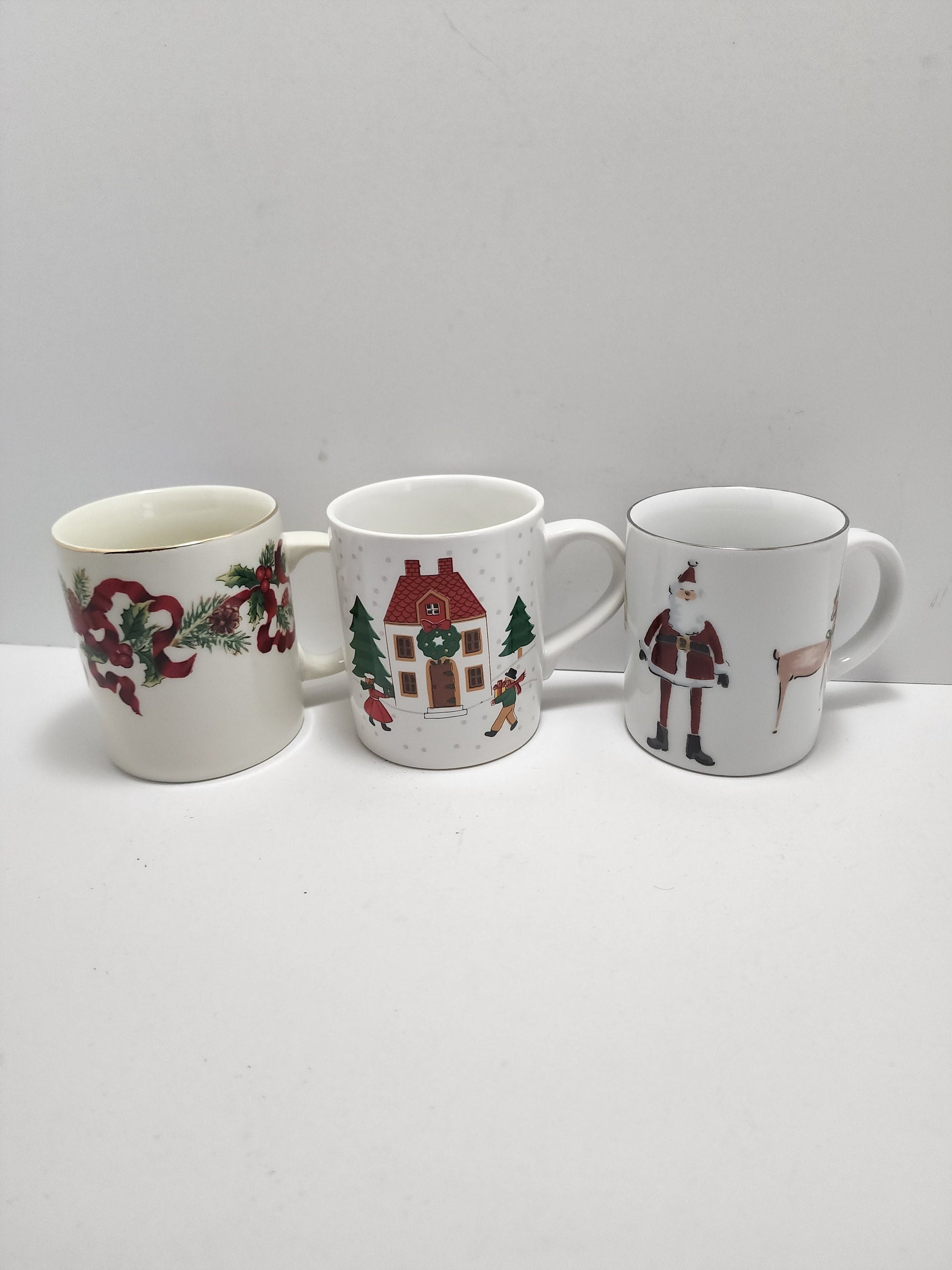 Christmas Mugs Lot Of 3 - Coffee Mugs - Mugs - Christmas - Christmas Mugs - Christmas Gifts - Coffee - Santa - Santa Mug - Reindeer