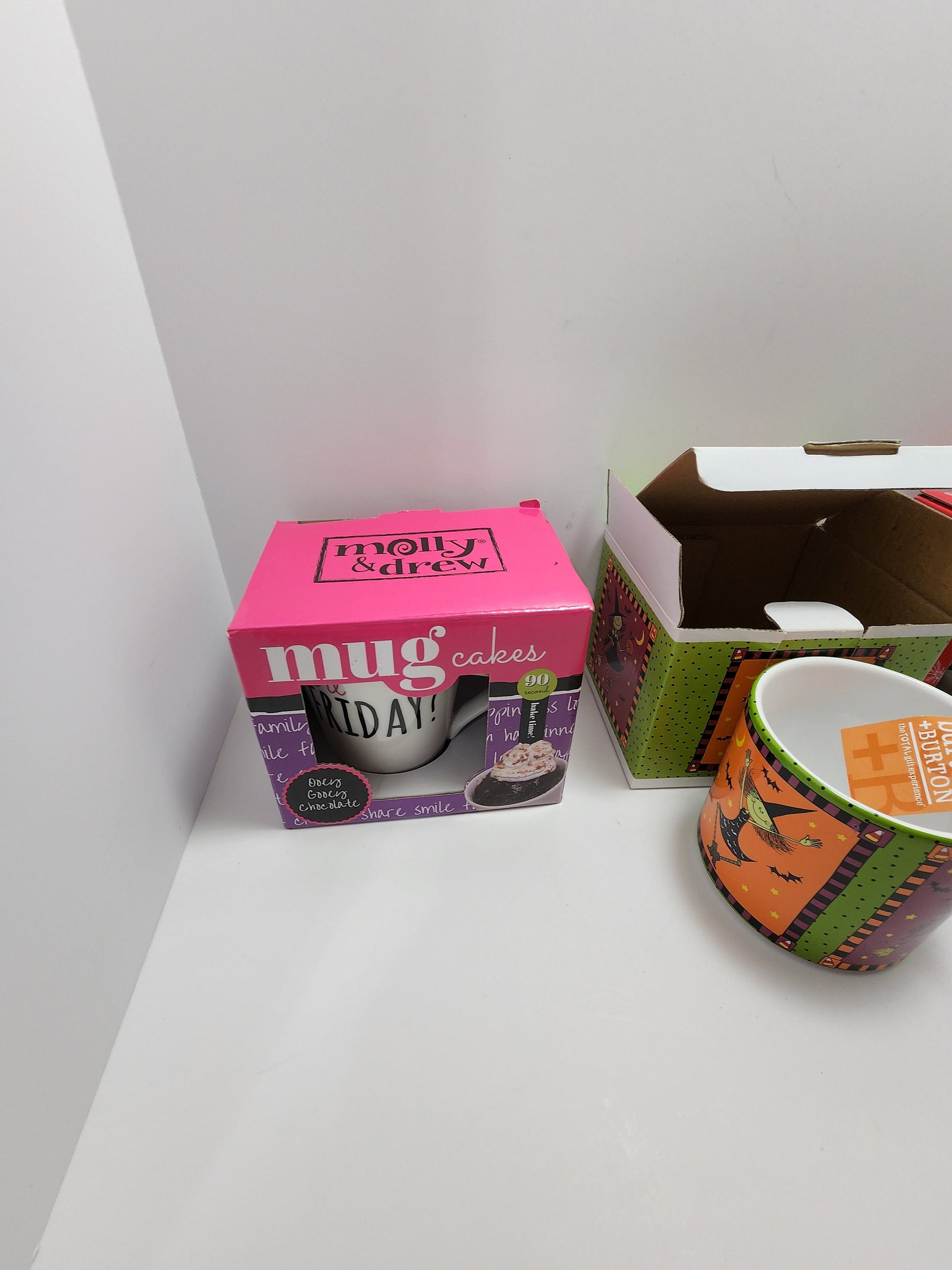 Coffee Mug Gift Sets - Molly & Drew - Halloween - Christmas - Mugs - Coffee Mugs - Halloween Mug - Christmas Mug - Cake Mug - Cakes