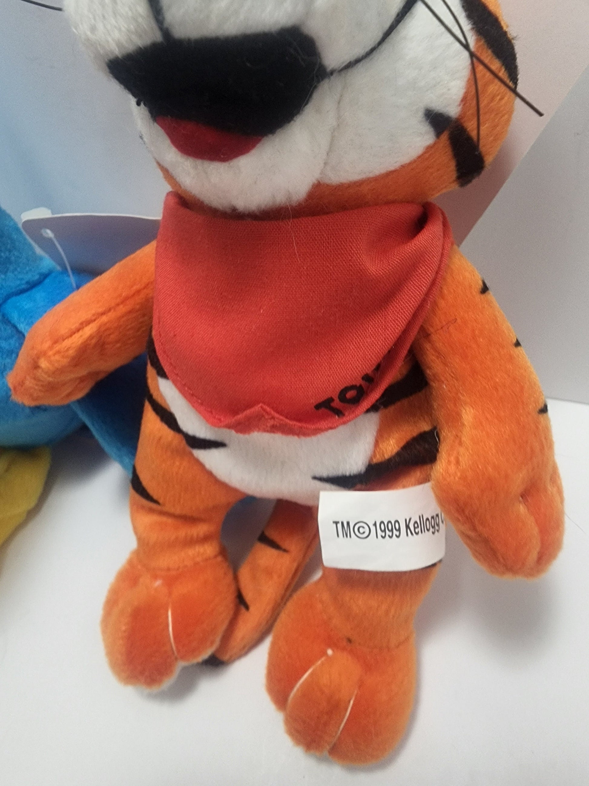 Vintage 1998 Kelloggs Cereal Plush - Tony The Tiger - Toucan Sam - Plush - Stuffed Animal - Kellogg - Cereal - Cereal Plush