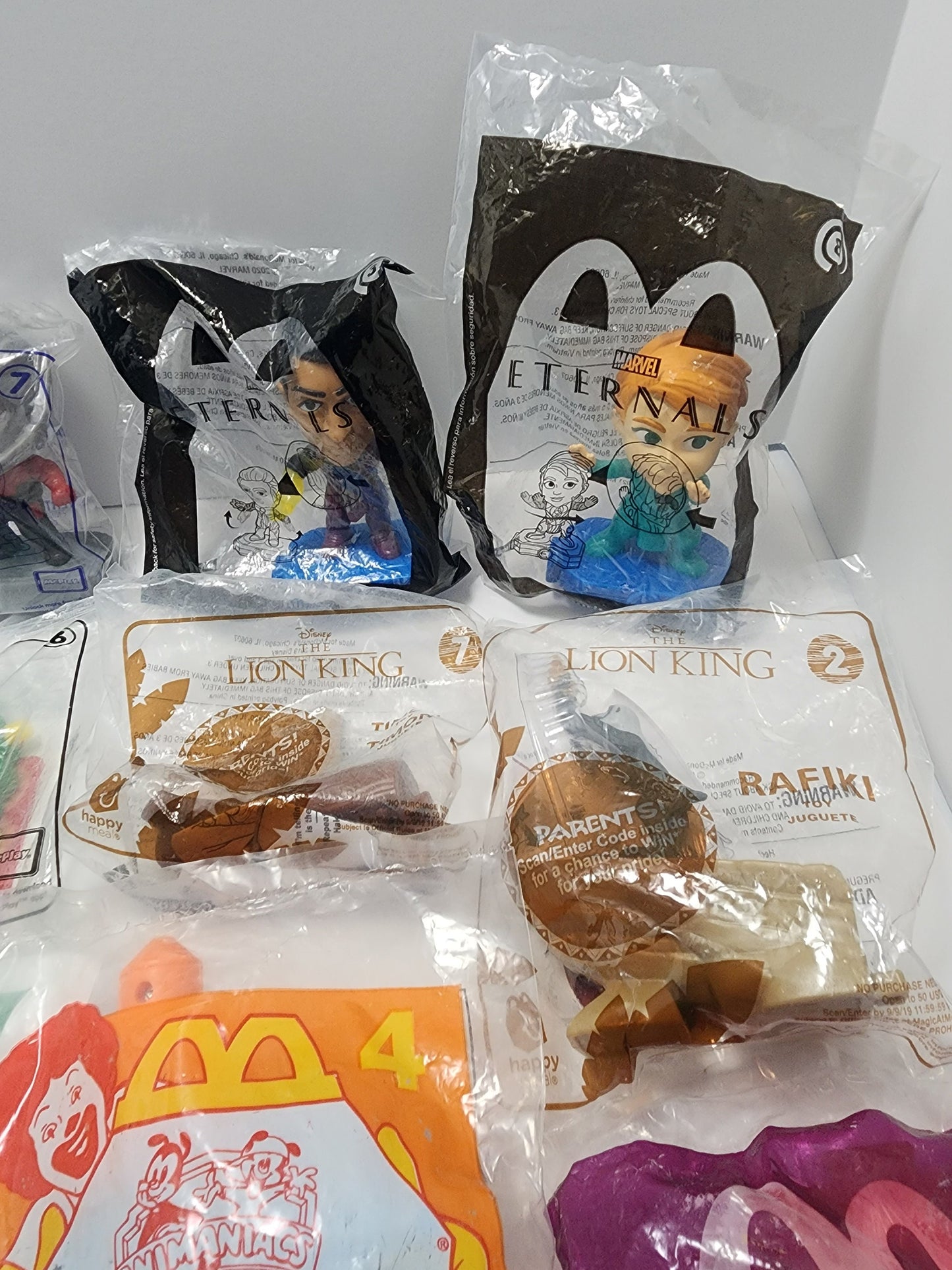 Happy Meal Toys New In Bags - McDonald's- McDonald's Toys - Happy Meal Toys - Fast Food Toys - Scooby Doo - Mario - Toys - Spiderwick