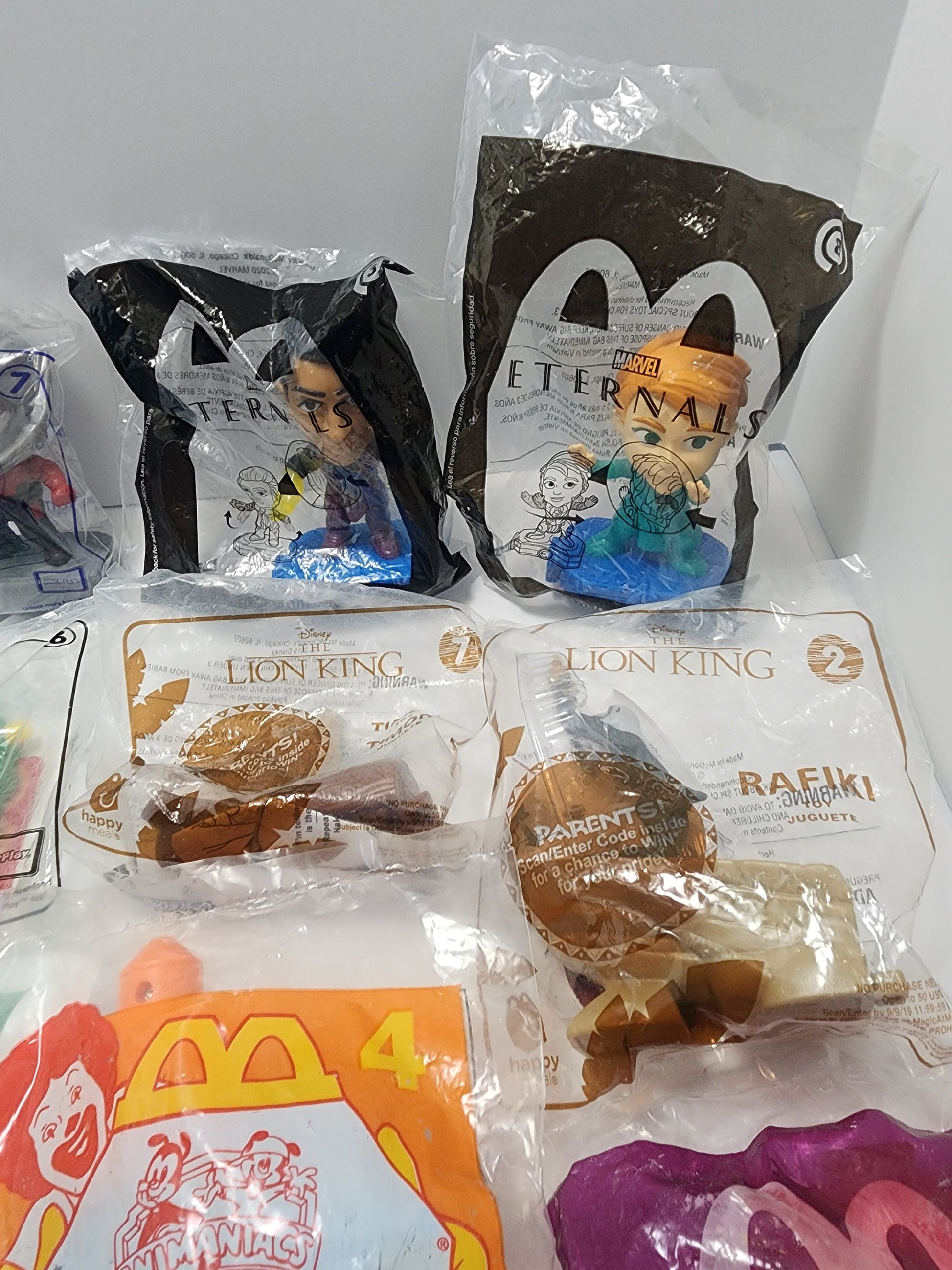 Happy Meal Toys New In Bags - McDonald's- McDonald's Toys - Happy Meal Toys - Fast Food Toys - Scooby Doo - Mario - Toys - Spiderwick