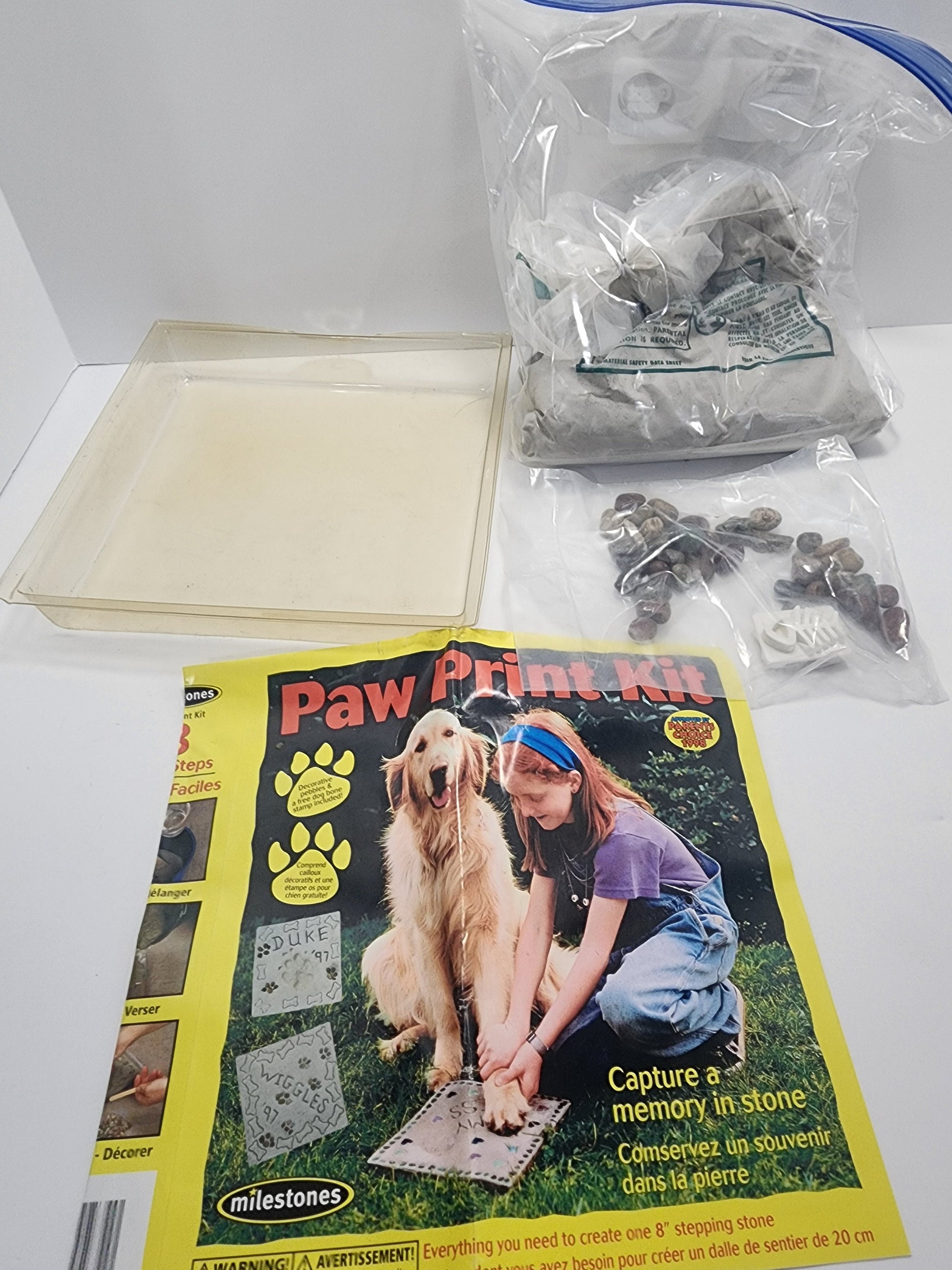 Vintage Milestone Kids Marble Art Stepping Stone Kit - Dog Paw Print - Pet Print - Milestone Kids - Marble Art - Stepping Stone - Sand Art