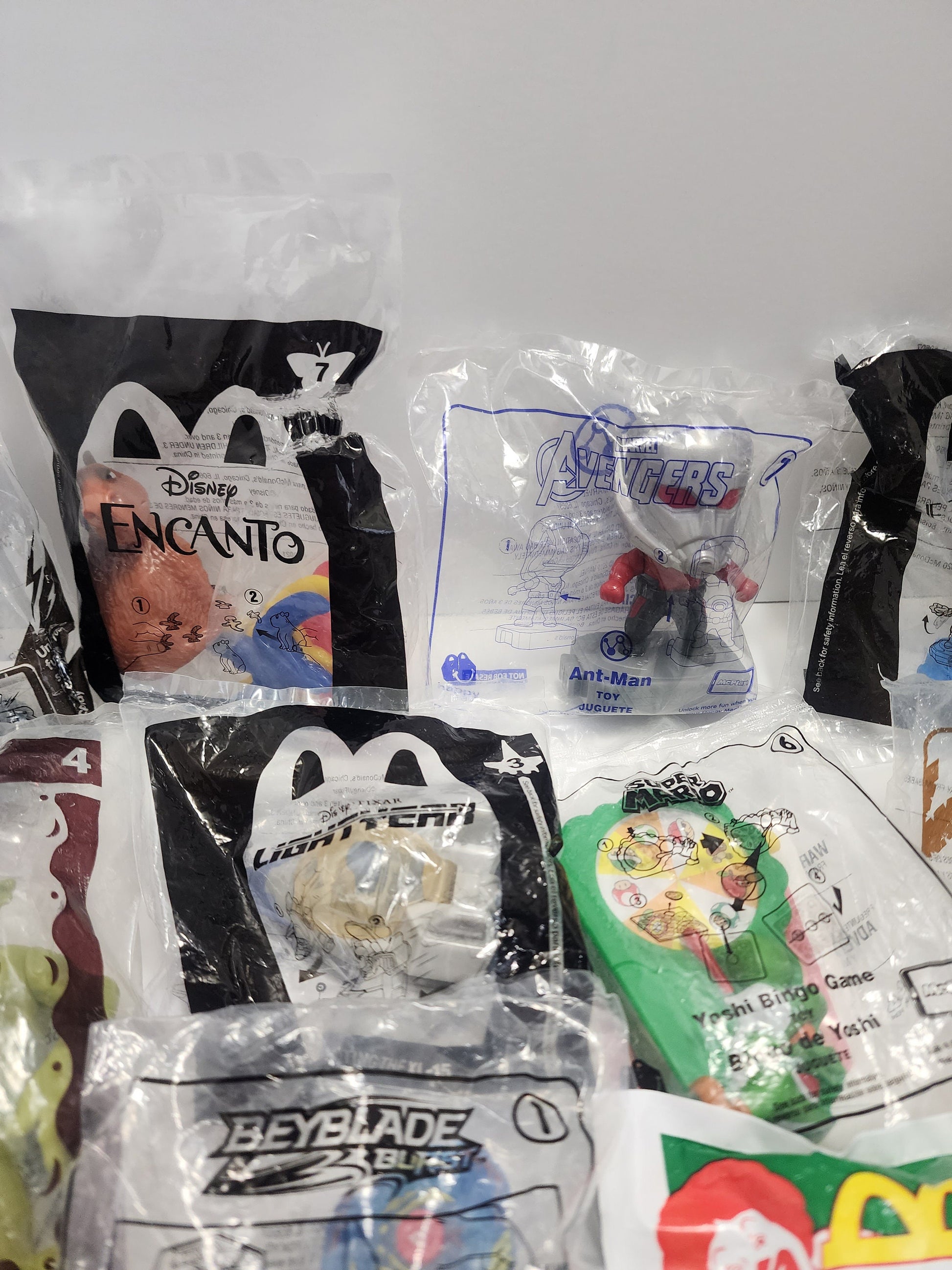 Happy Meal Toys New In Bags - McDonald's- McDonald's Toys - Happy Meal Toys - Fast Food Toys - Scooby Doo - Mario - Toys - Spiderwick