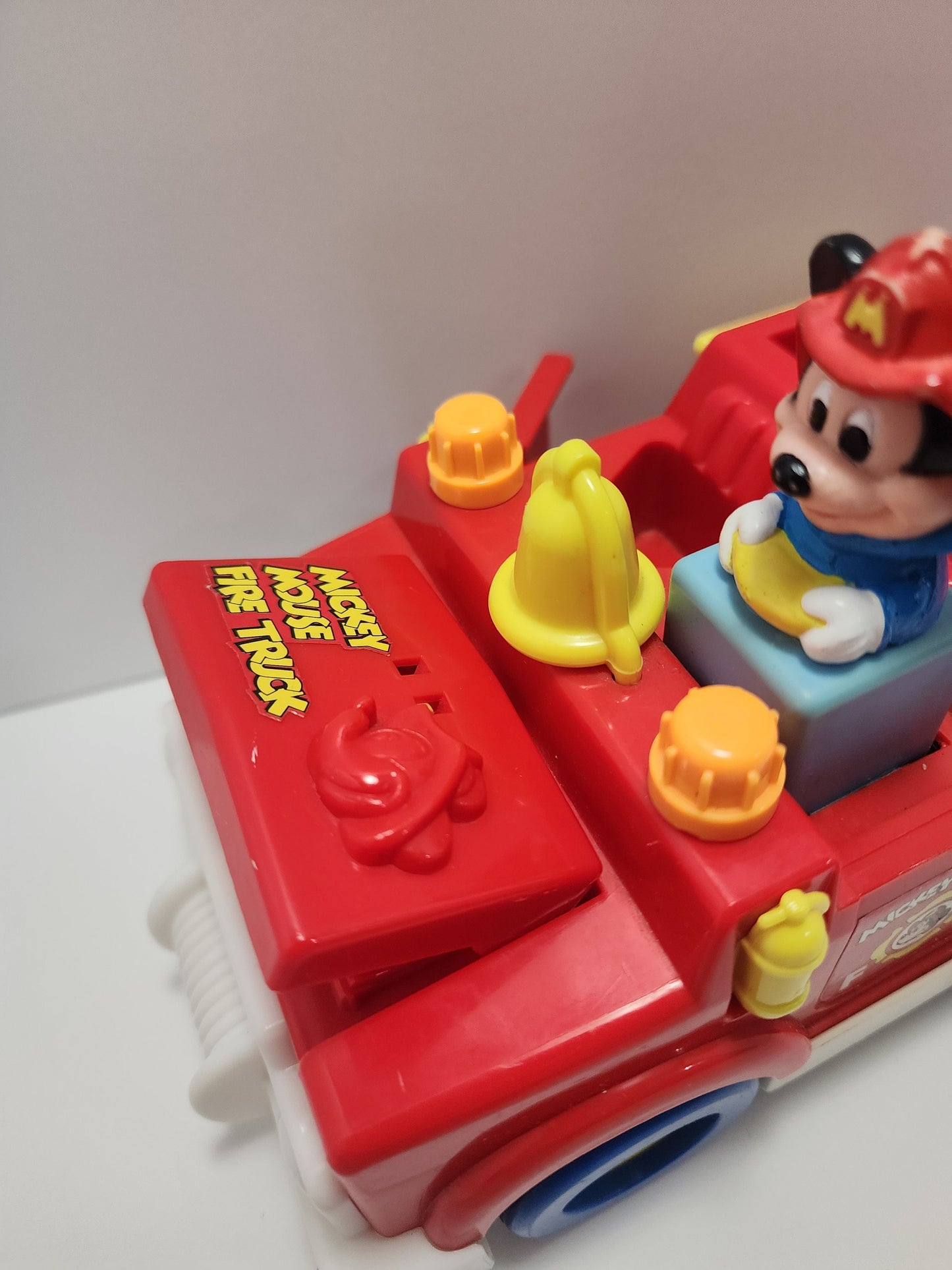 Disney 1988 Mickey Mouse Mattell Firetruck - Mattel - Disney - Mickey Mouse - Vintage Toys - Vintage Disney - Firetruck - Disney - Firetruck