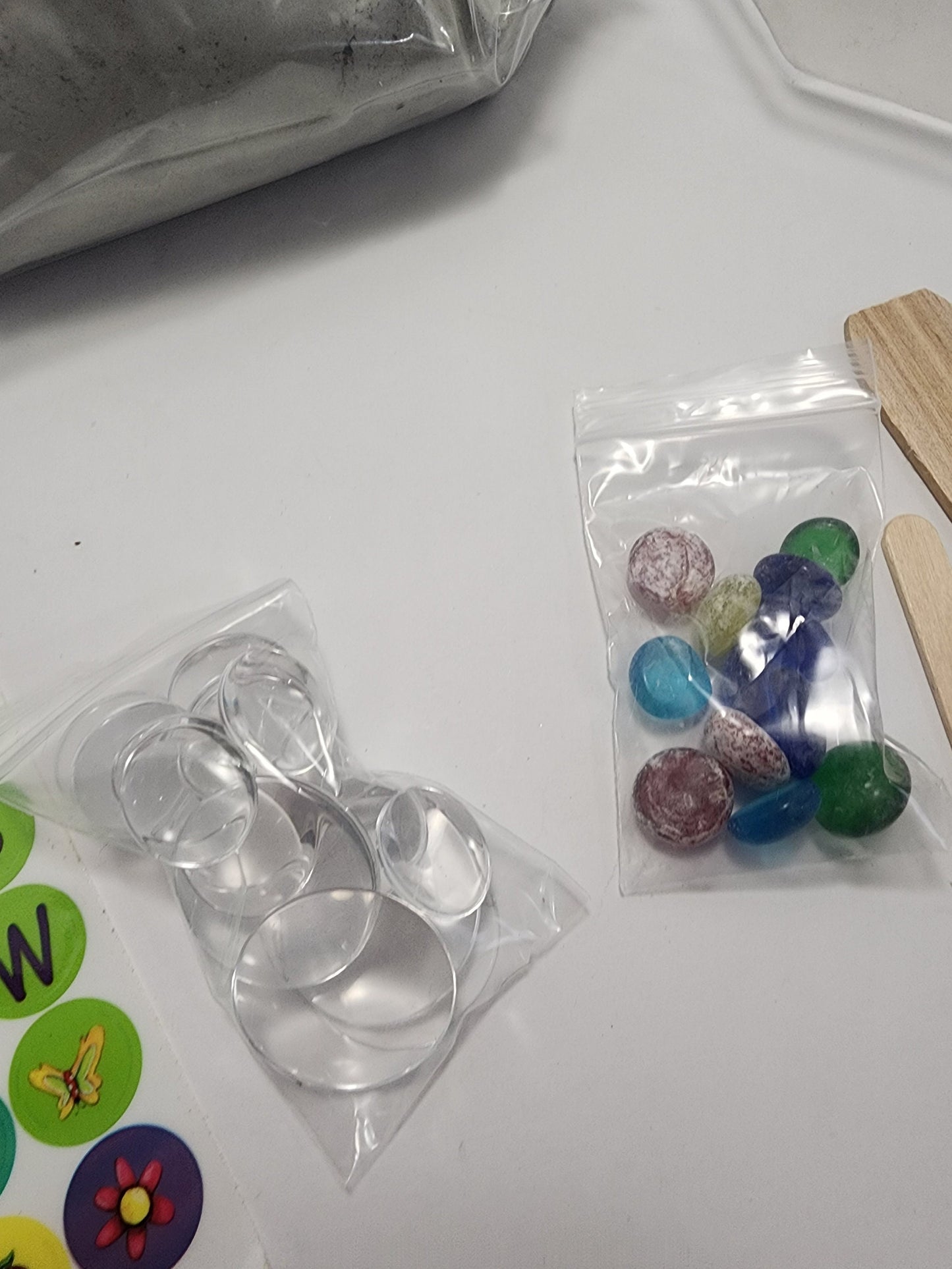 Vintage Milestone Kids Marble Art Stepping Stone Kit - Dog Paw Print - Pet Print - Milestone Kids - Marble Art - Stepping Stone - Sand Art