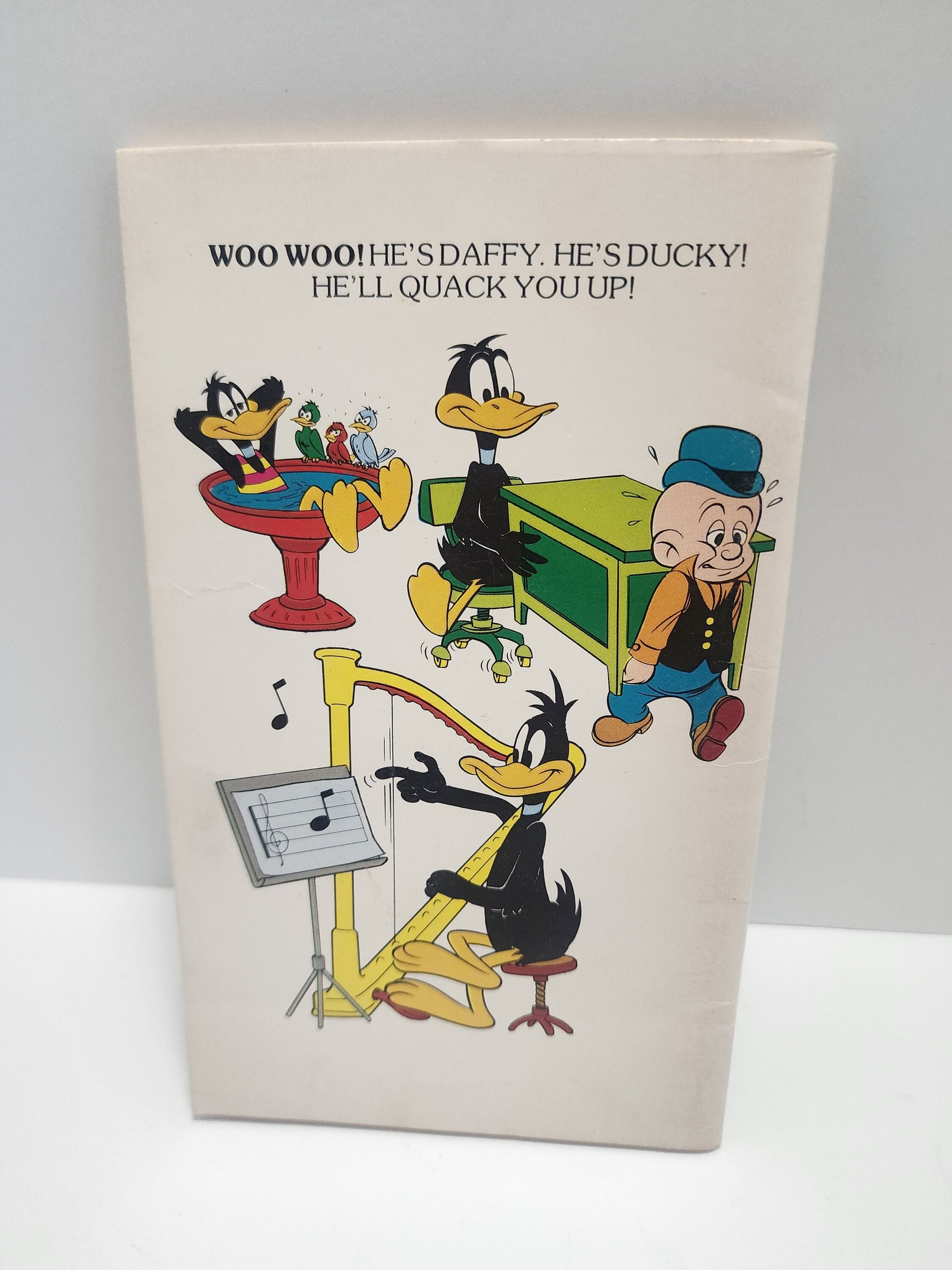 Warner Bros 1980 Daffy Duck Vintage Comic Book - Comic Book - Vintage Books - Vintage Comic - Comics - Looney Tunes - Daffy Duck