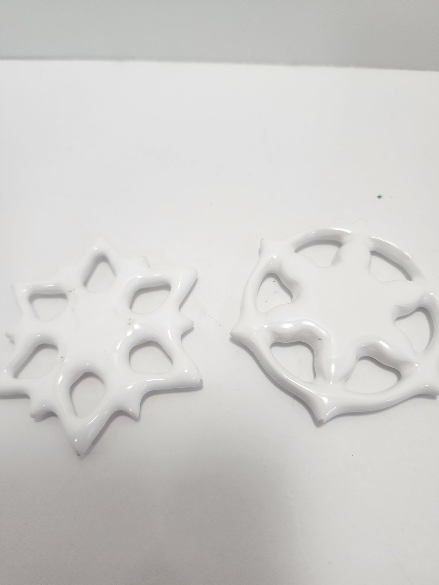 Snowflake Ornaments - Christas - Christmas Ornaments - Ornaments - Snowflakes - Christmas Decor - Vintage Christmas - Snowflake Ornament