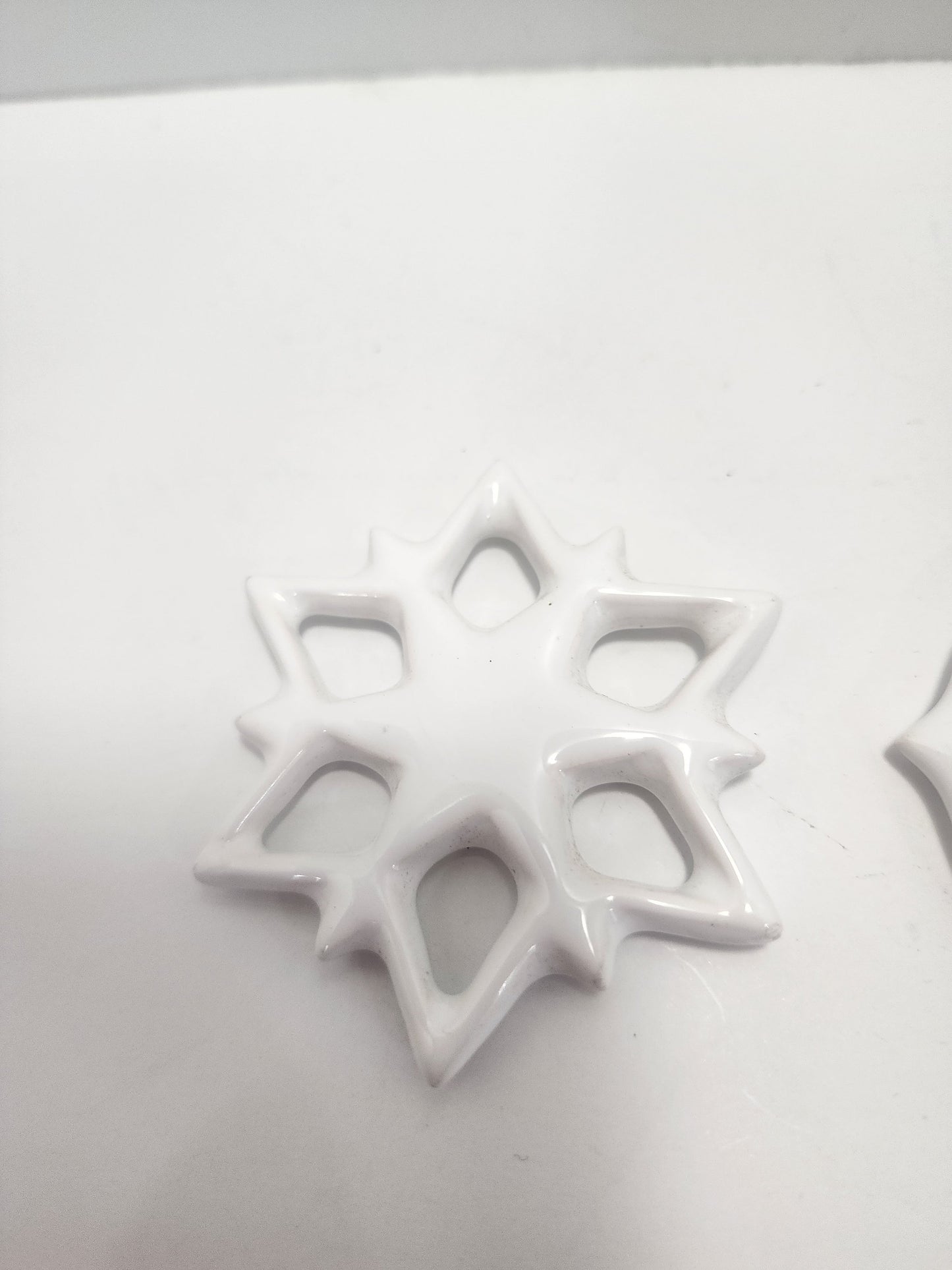 Snowflake Ornaments - Christas - Christmas Ornaments - Ornaments - Snowflakes - Christmas Decor - Vintage Christmas - Snowflake Ornament