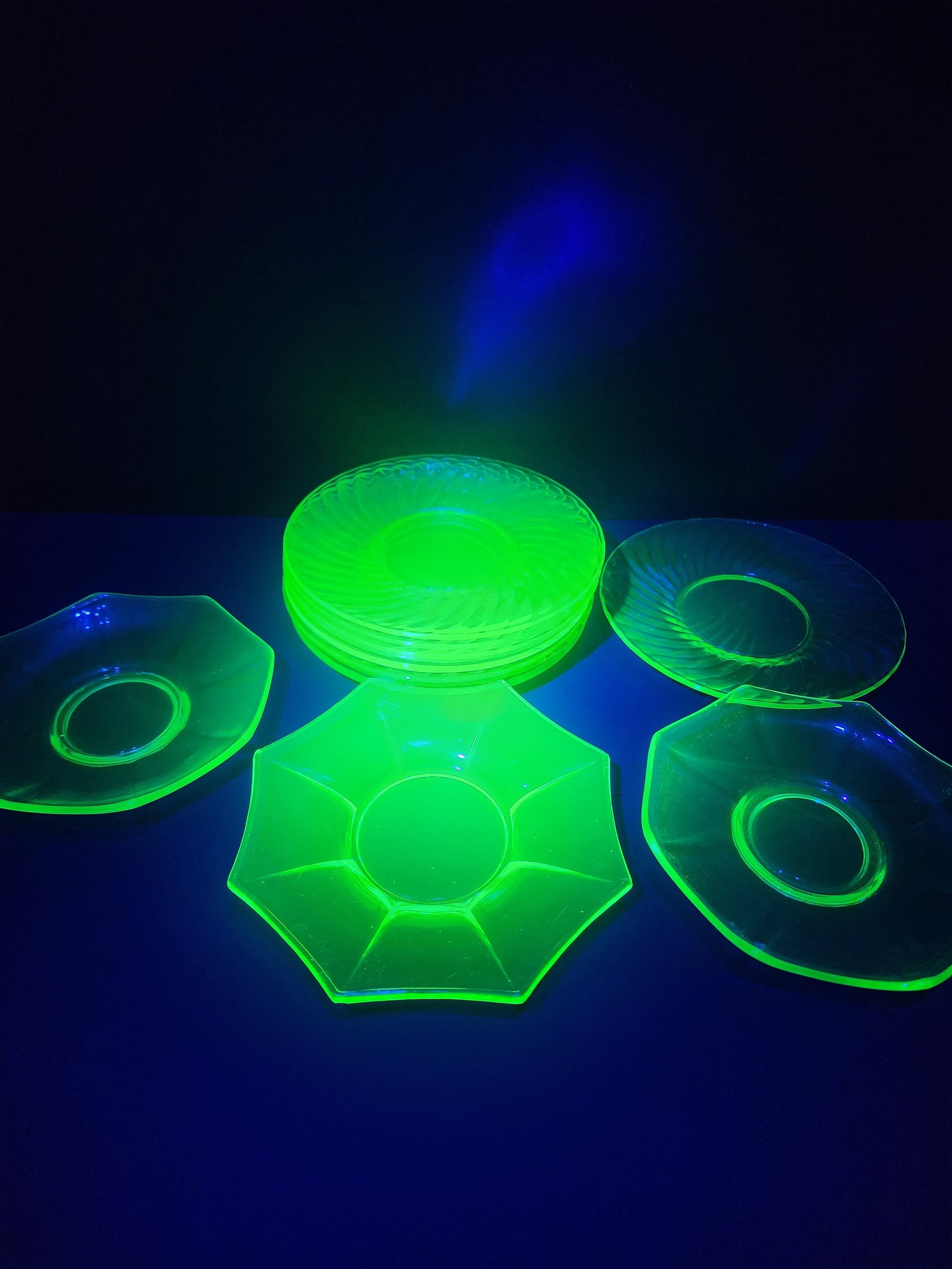 Uranium 1930s Depression Glass Plates Several Options - Uranium Glass - Vaseline Glass - Plates - Plate Set - 1930 - Depression Glass