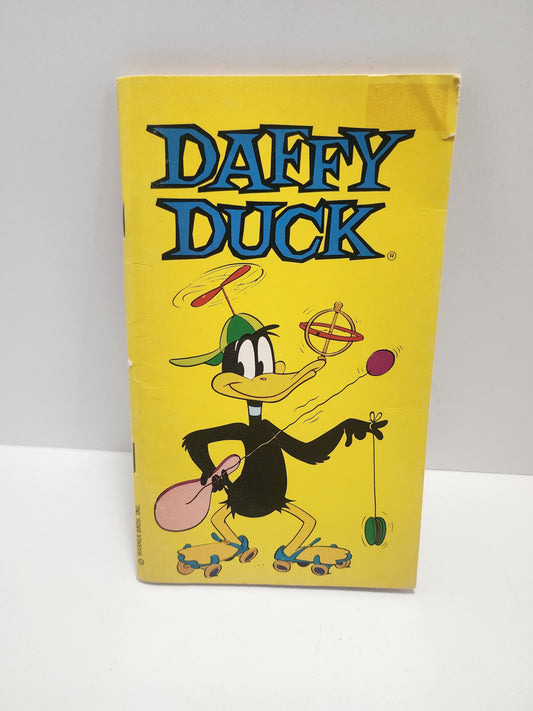 Warner Bros 1980 Daffy Duck Vintage Comic Book - Comic Book - Vintage Books - Vintage Comic - Comics - Looney Tunes - Daffy Duck