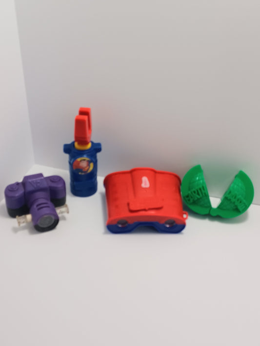 Superhero Discovery Toys - VR - Vintage VR - Superhero Toys - Superman - Kids Toys - Binoculars - Fast Food Toys - Burger King Toys