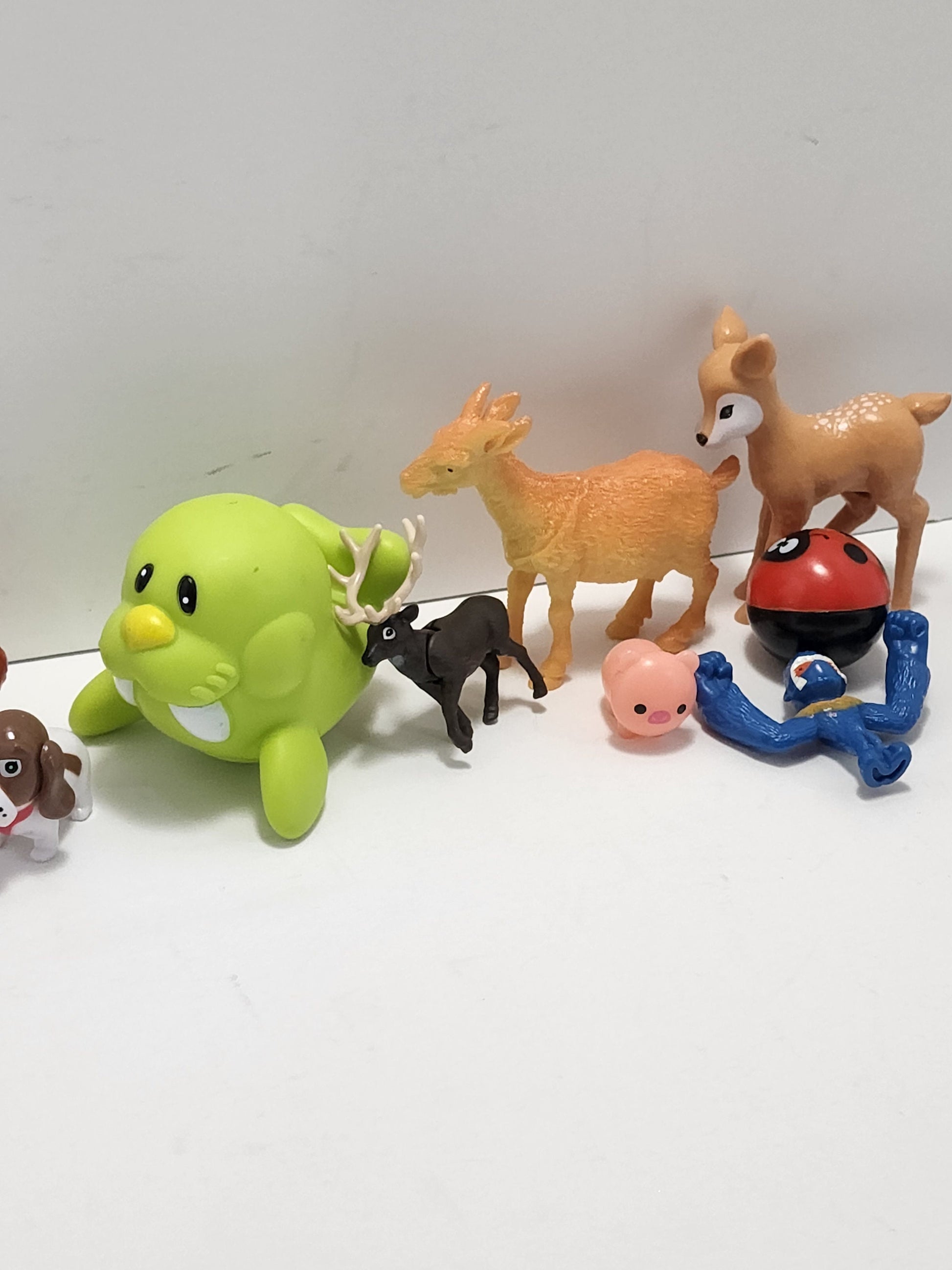 Animal Toys Big Random Lot - Animals - Animal Toys - Mystery Toys - Wildlife Toys - Deer - Ladybug - Walrus - Monkey - Fox - Dog