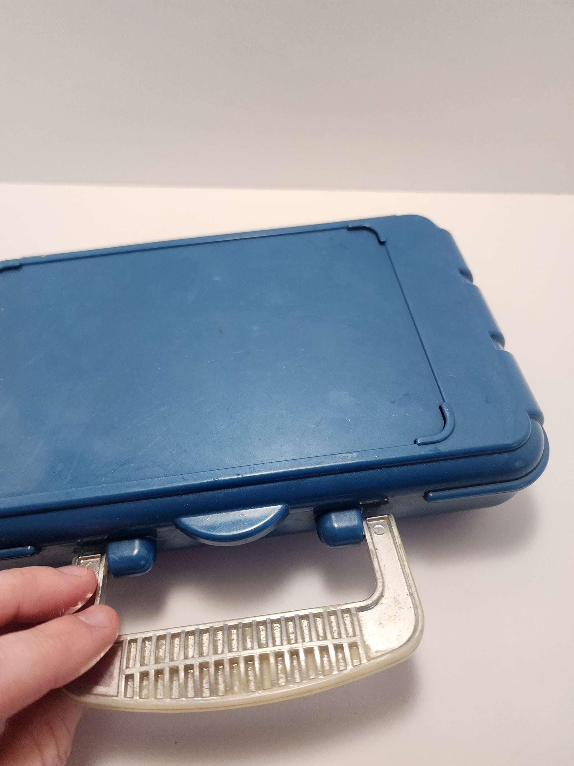 Fisher Price 1997 Medical Kit Carrying Case - Medical Kit - Medical Toys - Fisher Price - Fisher Price Toys - Carrying Case - Doctor Toys