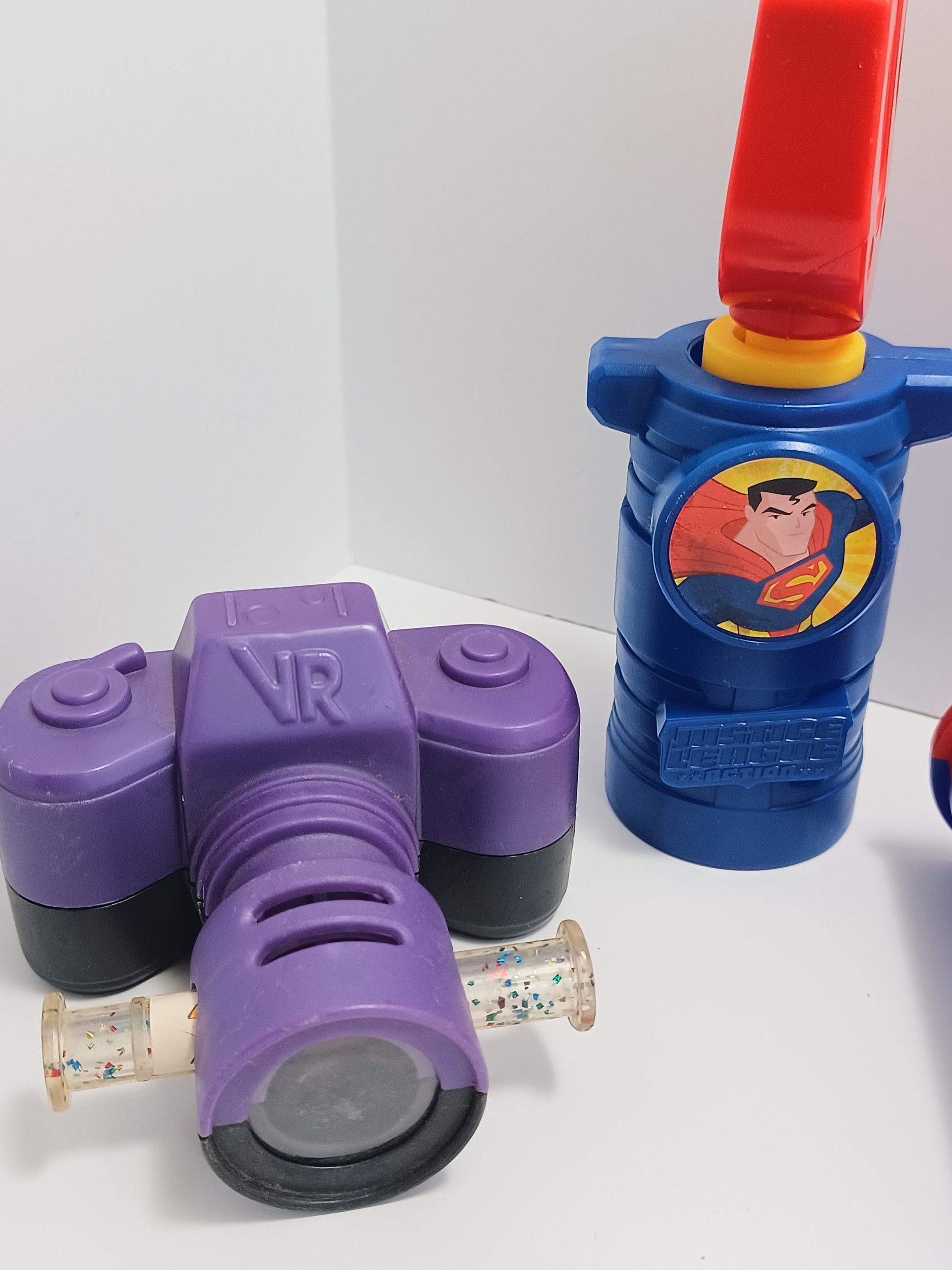 Superhero Discovery Toys - VR - Vintage VR - Superhero Toys - Superman - Kids Toys - Binoculars - Fast Food Toys - Burger King Toys