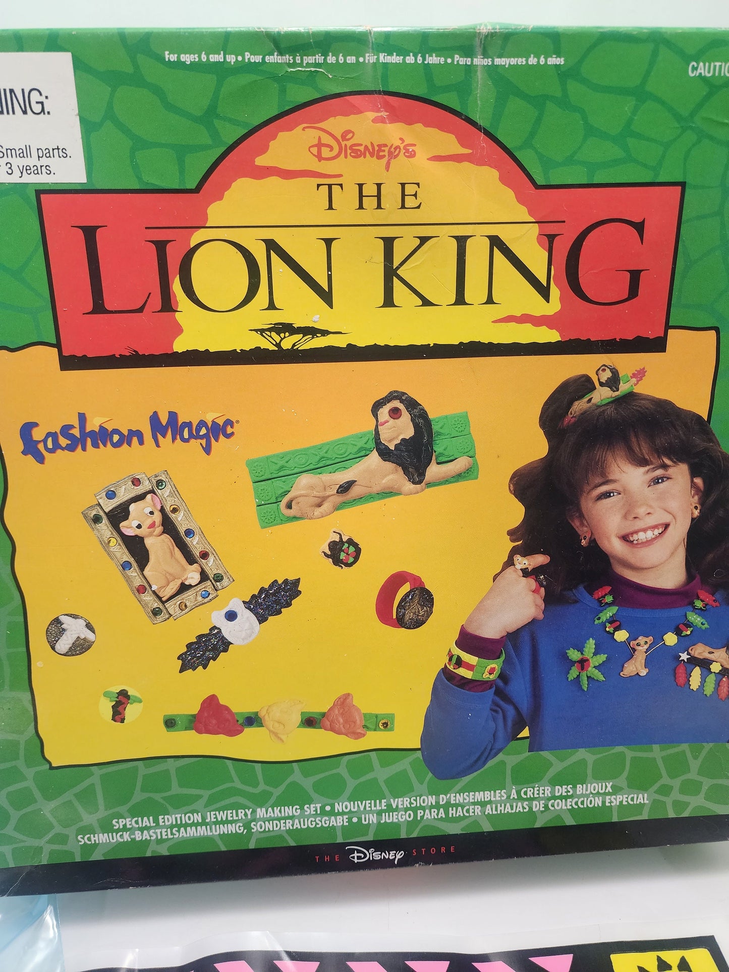 Disney The Lion King Fashion Magic Kit From 1990 - Fashion - Girls Toys - Disney - The Lion King - Lion King - Disney Game - Vintage Disney