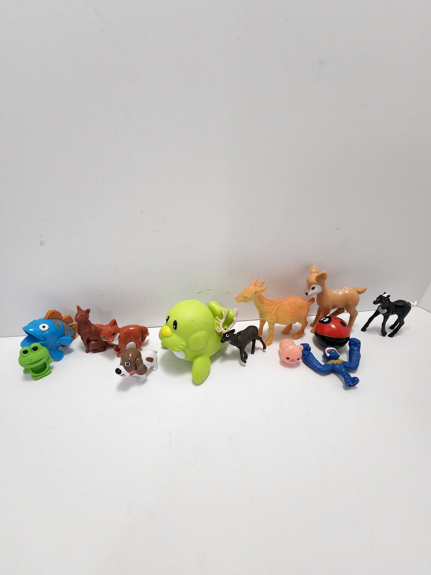 Animal Toys Big Random Lot - Animals - Animal Toys - Mystery Toys - Wildlife Toys - Deer - Ladybug - Walrus - Monkey - Fox - Dog