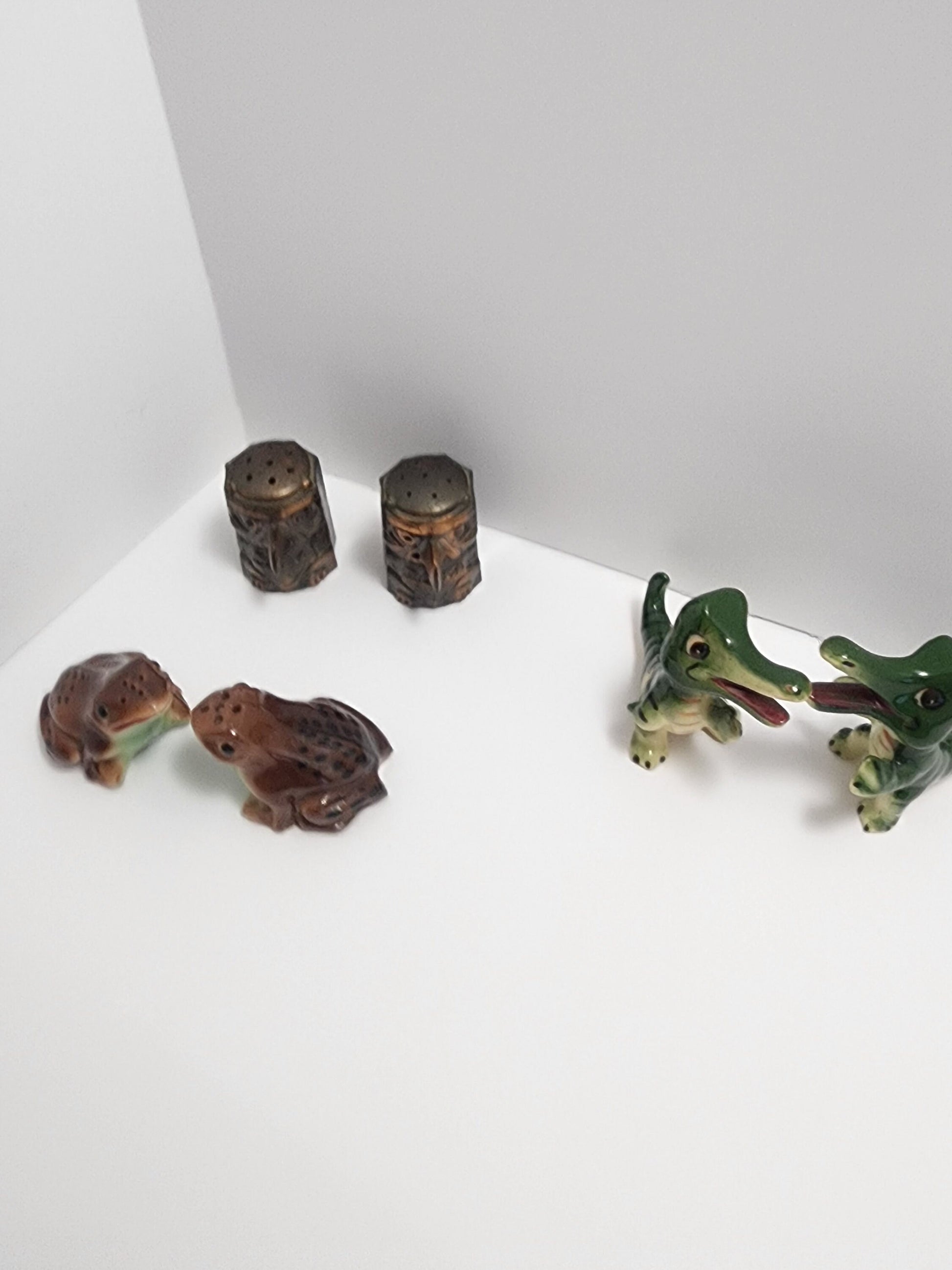 Salt and Pepper Shakers Vintage 1950s Ceramic Animals and Totems - Little Kitchy - Salt and Pepper Shakers - Animals - Ceramic Salt Shaker