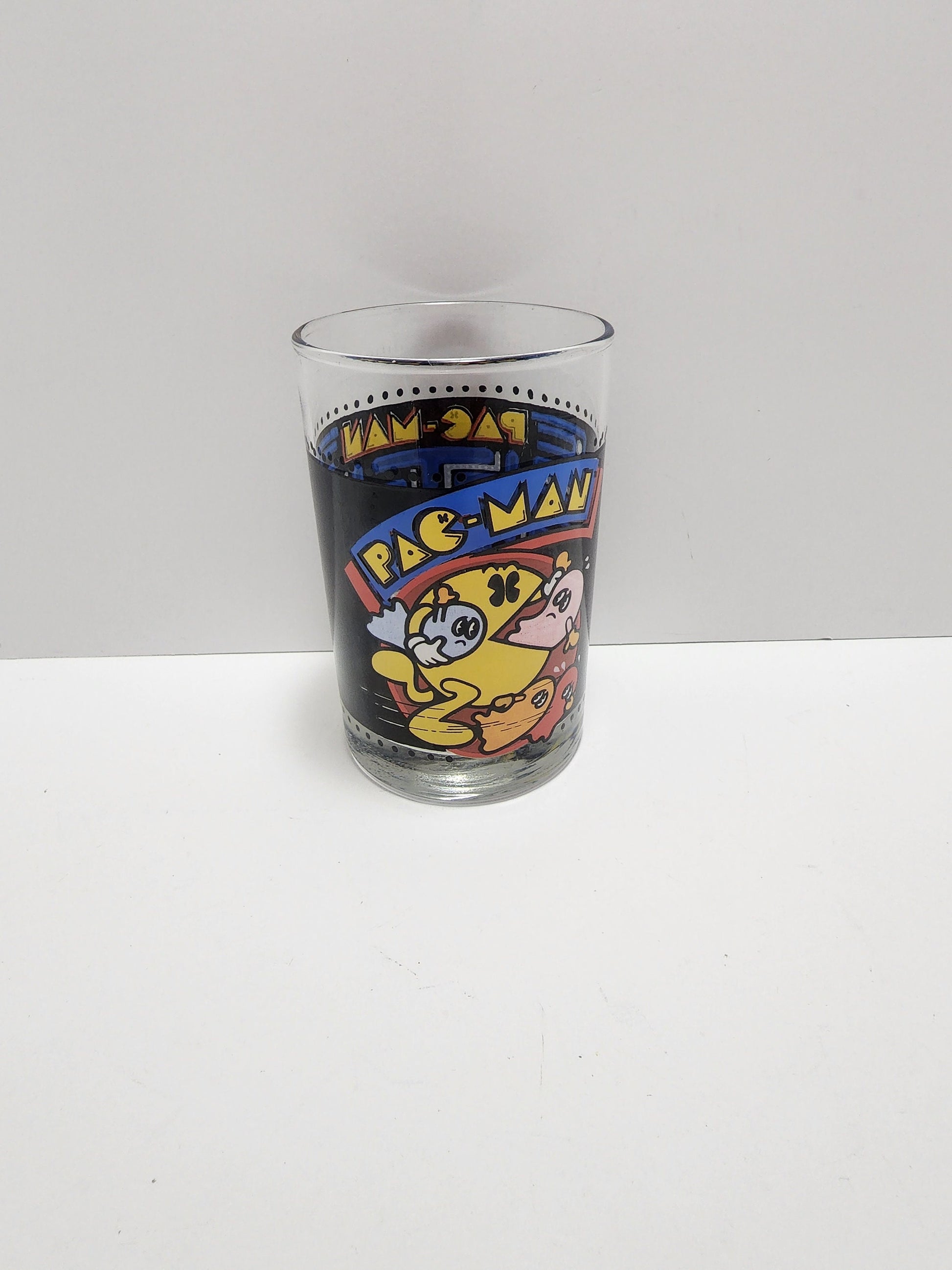 Pacman 1980s Bally Midway Collectable Glass - Glass - Arcade - Arcade Decor - Paxman- Pacman Glass - Vintage Glass - Character Glass