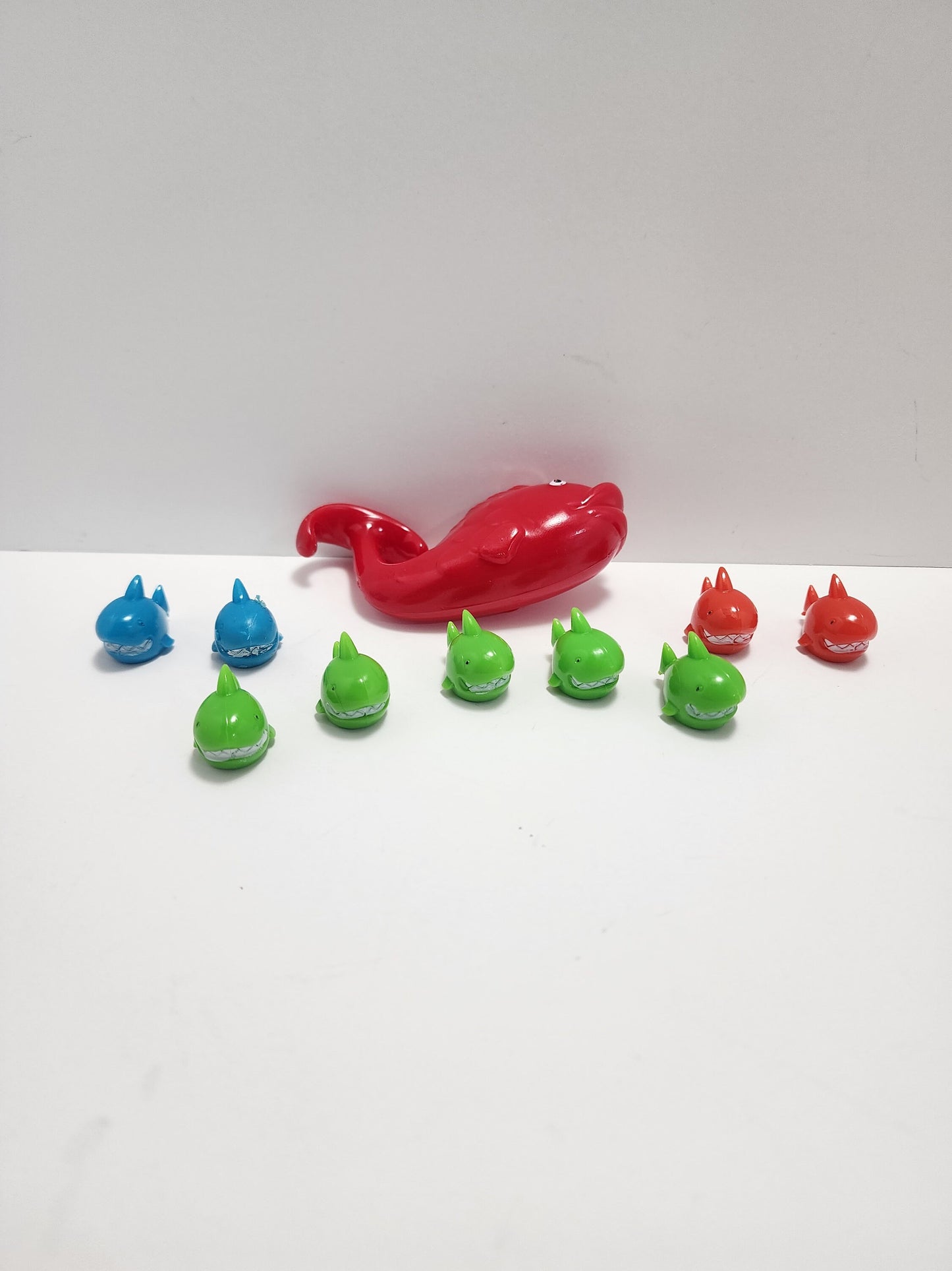 Shark Counting Toy Figures - Learning Toys - Countint - How To Count - Counting Games - Sharks - Fish - School Games - Teacher - Games
