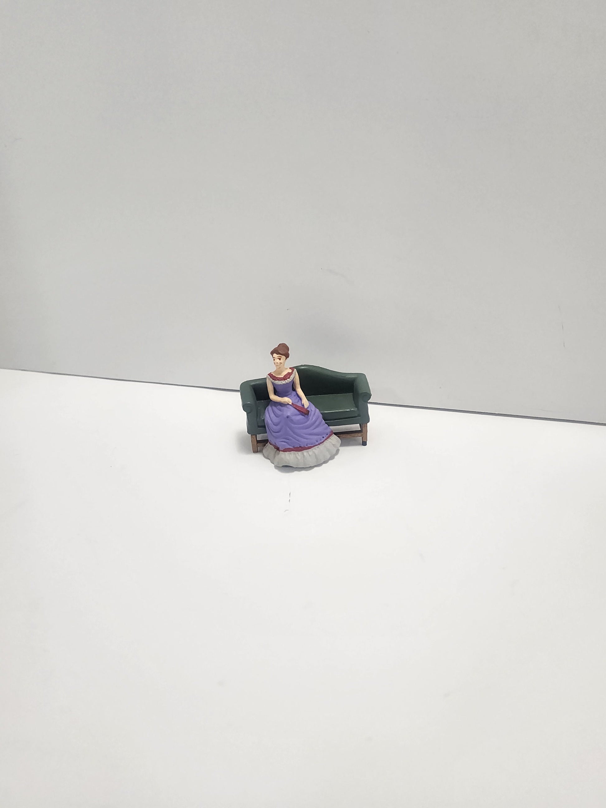 Mr Christmas Holiday Waltz 1996 Purple Women On Sofa - Mr Christmas - Holiday Waltz - Doll House - Holiday - Holiday Games - Holiday Decor