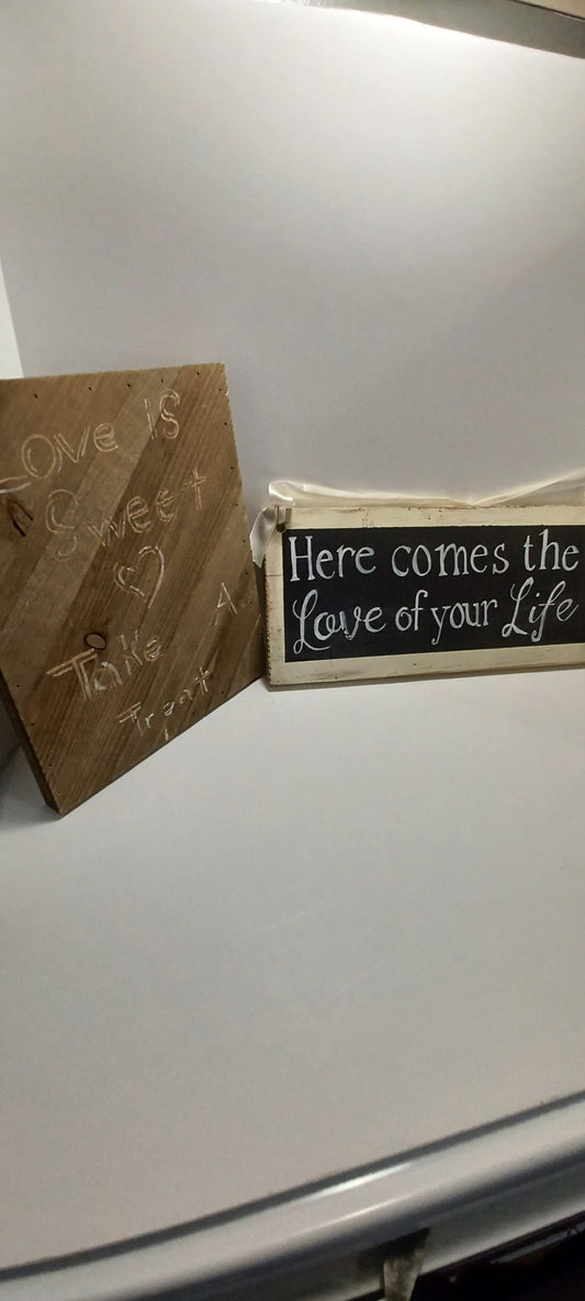 Valentines Day Home Love Decor Signs - Signs - Decor - Valentines Day - Gifts - Love - Love Gifts - Love Signs - Valentines Gift - Love