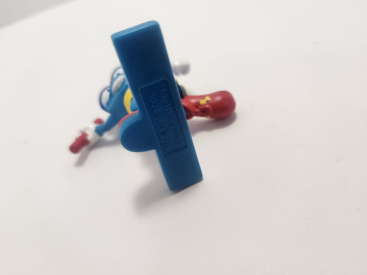 1996 Olympics Track And Field Izzy Pvc Figure - Pvc Toys - Pvc Figures - Izzy - Olympics - Track And Field