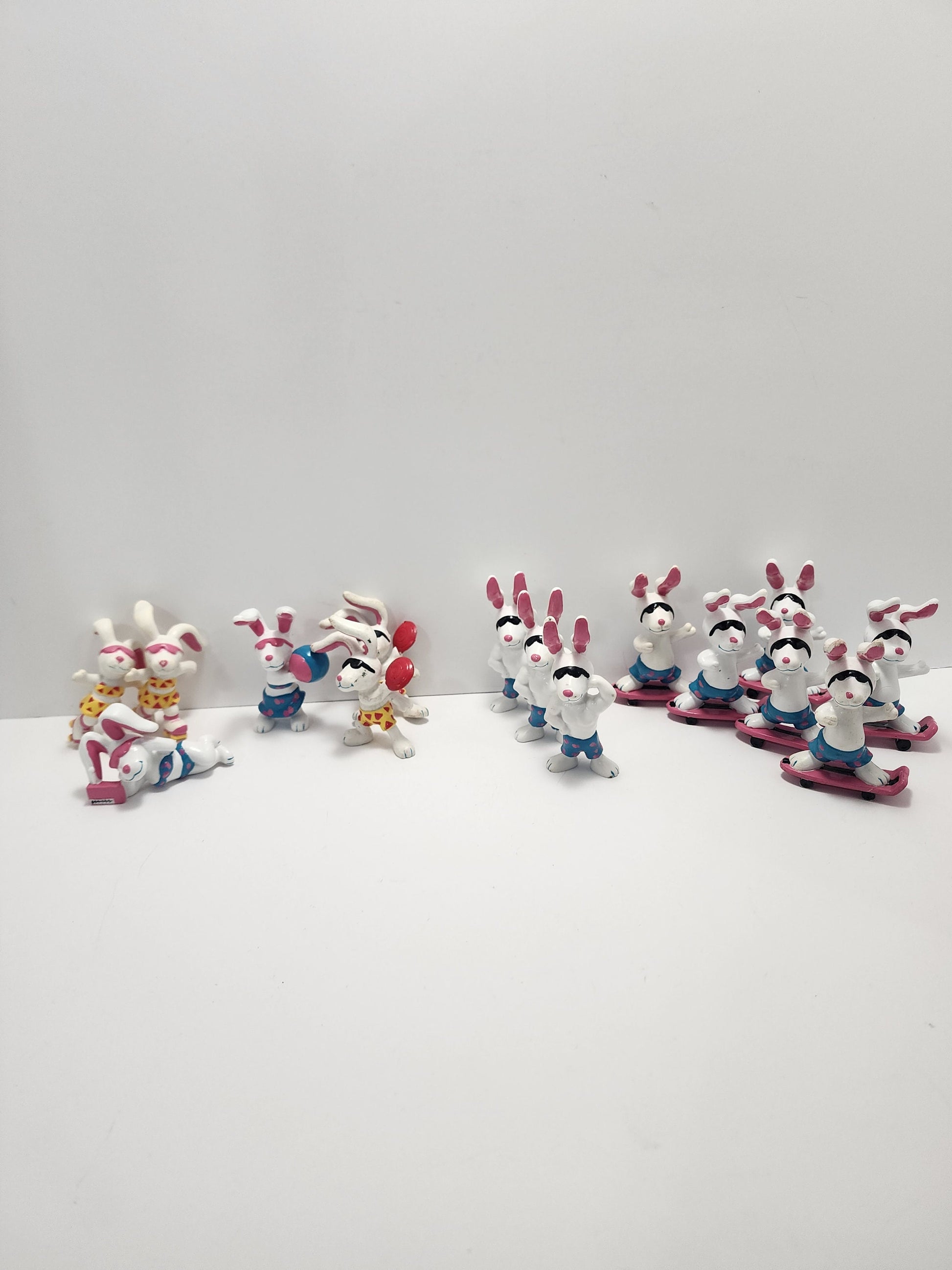 Beach Bunnies Vintage 1989 Applause Pvc Toy Figures - Brach Bunnies - Bunnies - Pvc Toys - Applause Toys - Pvv - Beach Bunny Toys - Vintage