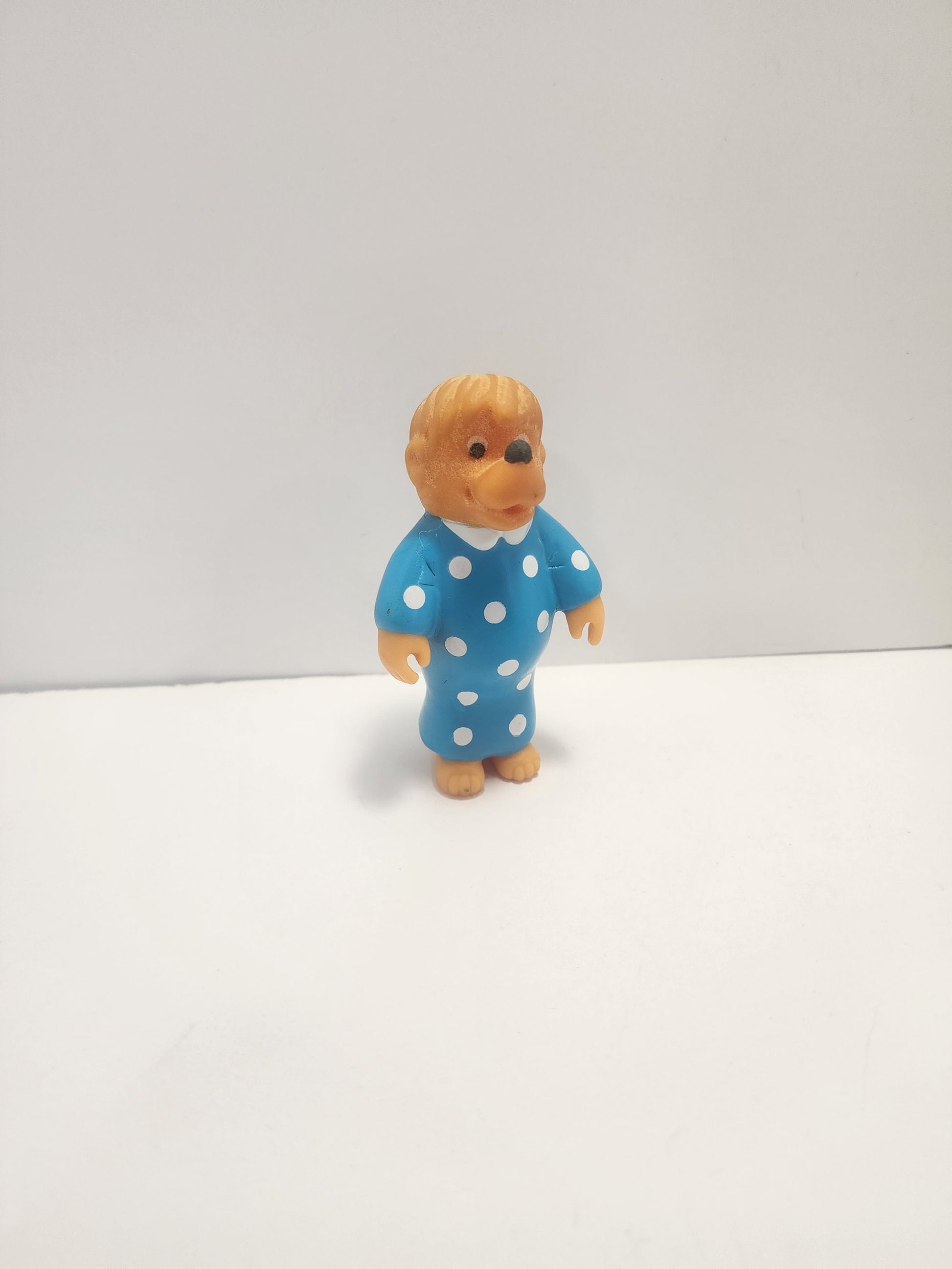 Berenstain Bears 1986 Small Figure - Berenstain Bears - Mom - Action Figures - Berenstain Bears Toys - Vintage Toys - McDonald's Toys - Toys