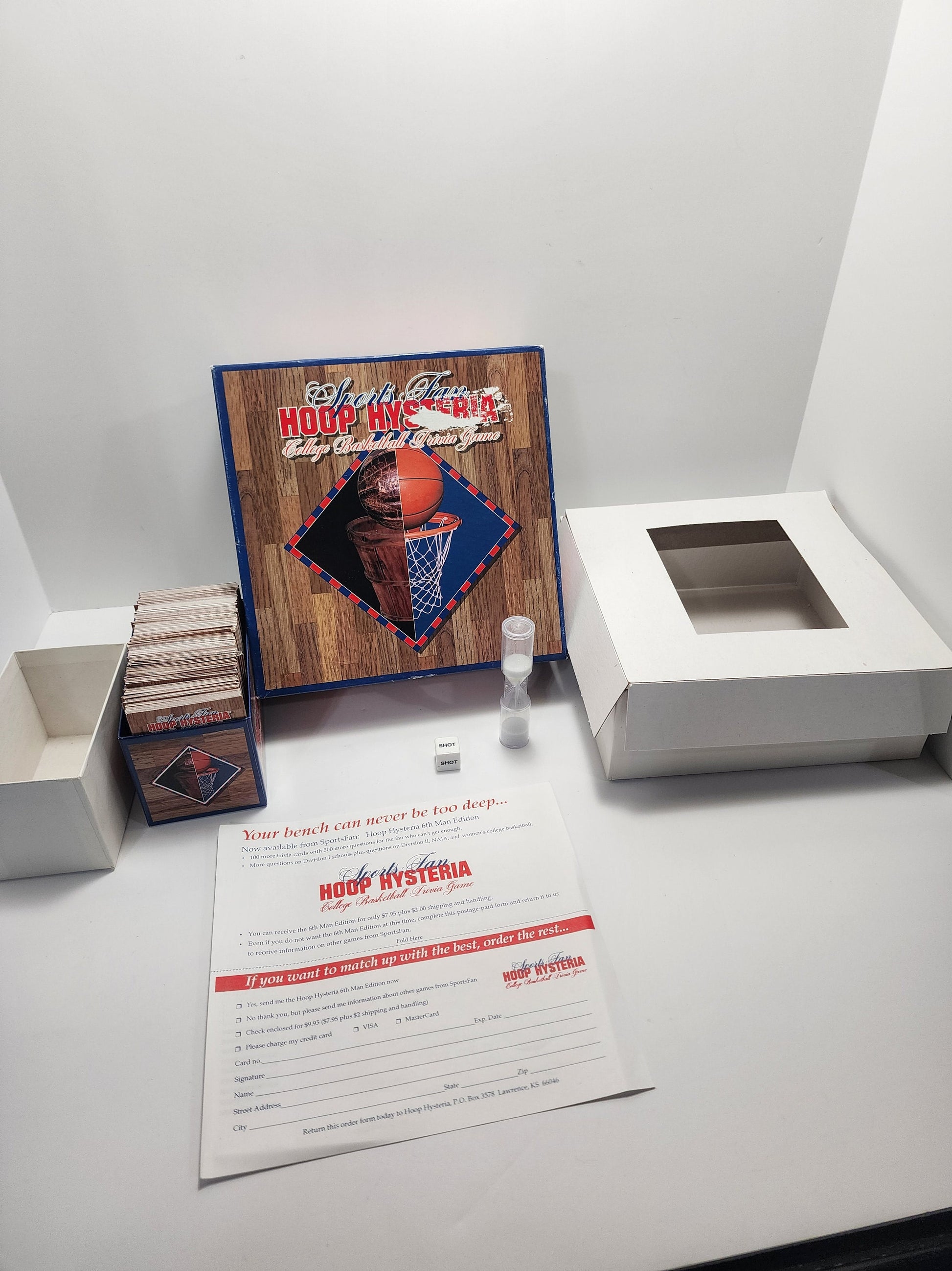 Sports Ncaa Basketball Hoops Hysteria Trivia Board Game - March Madness - Ncaa - College Basketball - Basketball Games - Ncaa Games