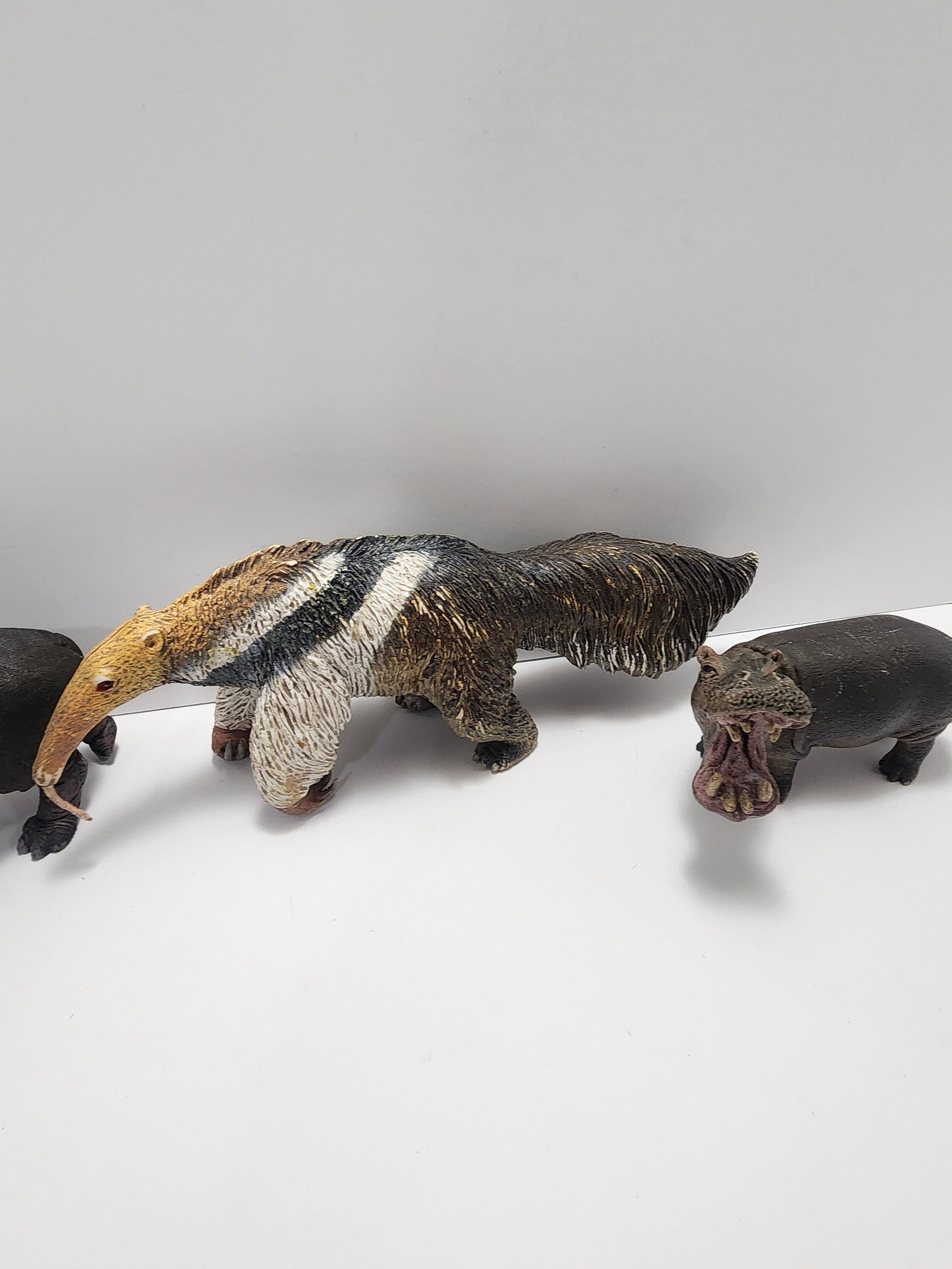 Schleich Animal Toy Figures Hippopotamus and Anteater - Ant Eater - Hippopotamus - Hippos - Animals - Animal Toys - Schleich Toys