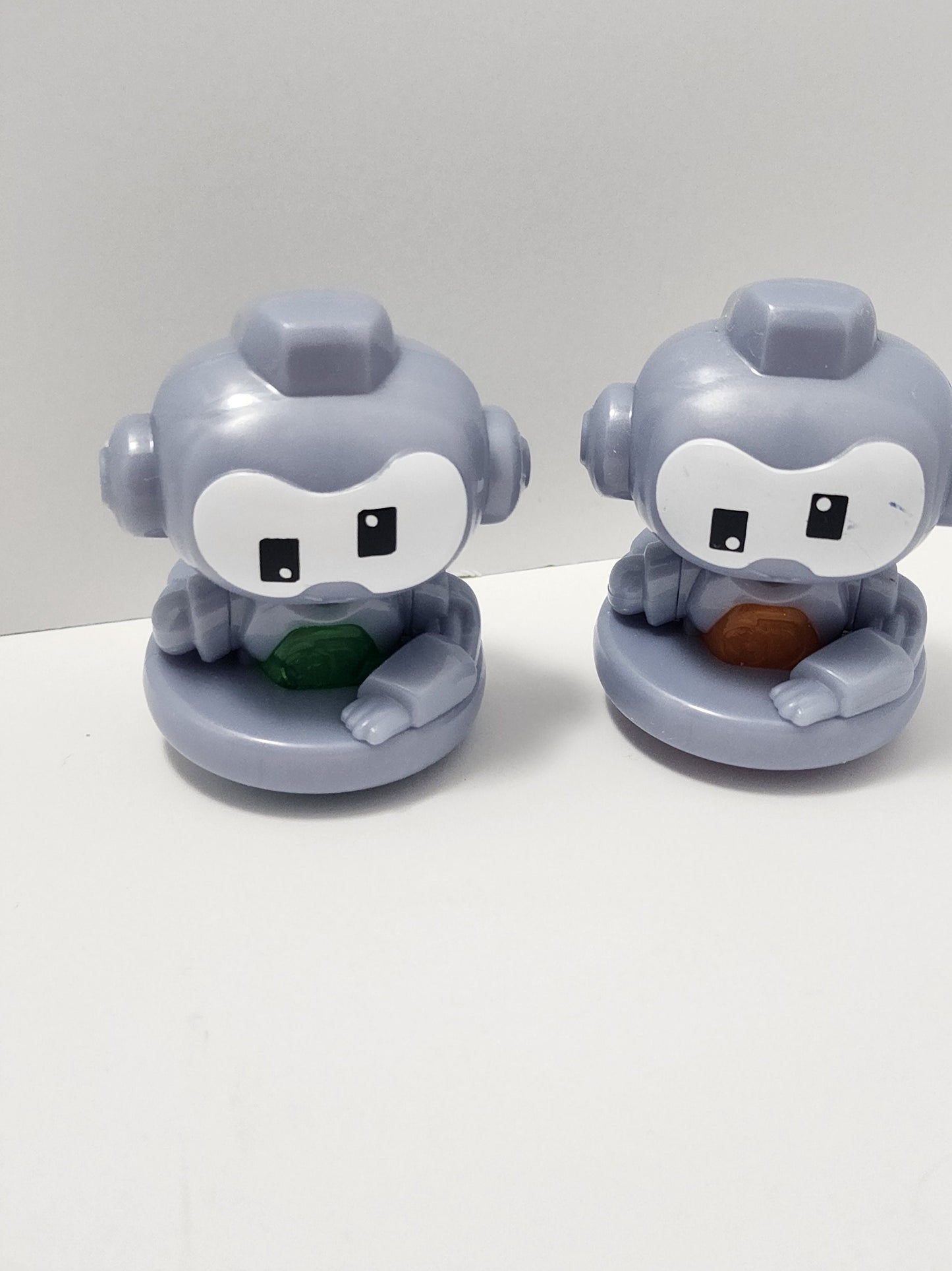 Discovery Mindblown Twirl Bot Figures Lot of 2 - Robots - Tops - Spin Toys - Robot Toys - Discovery Toys - Mindblown - McDonald's Toys