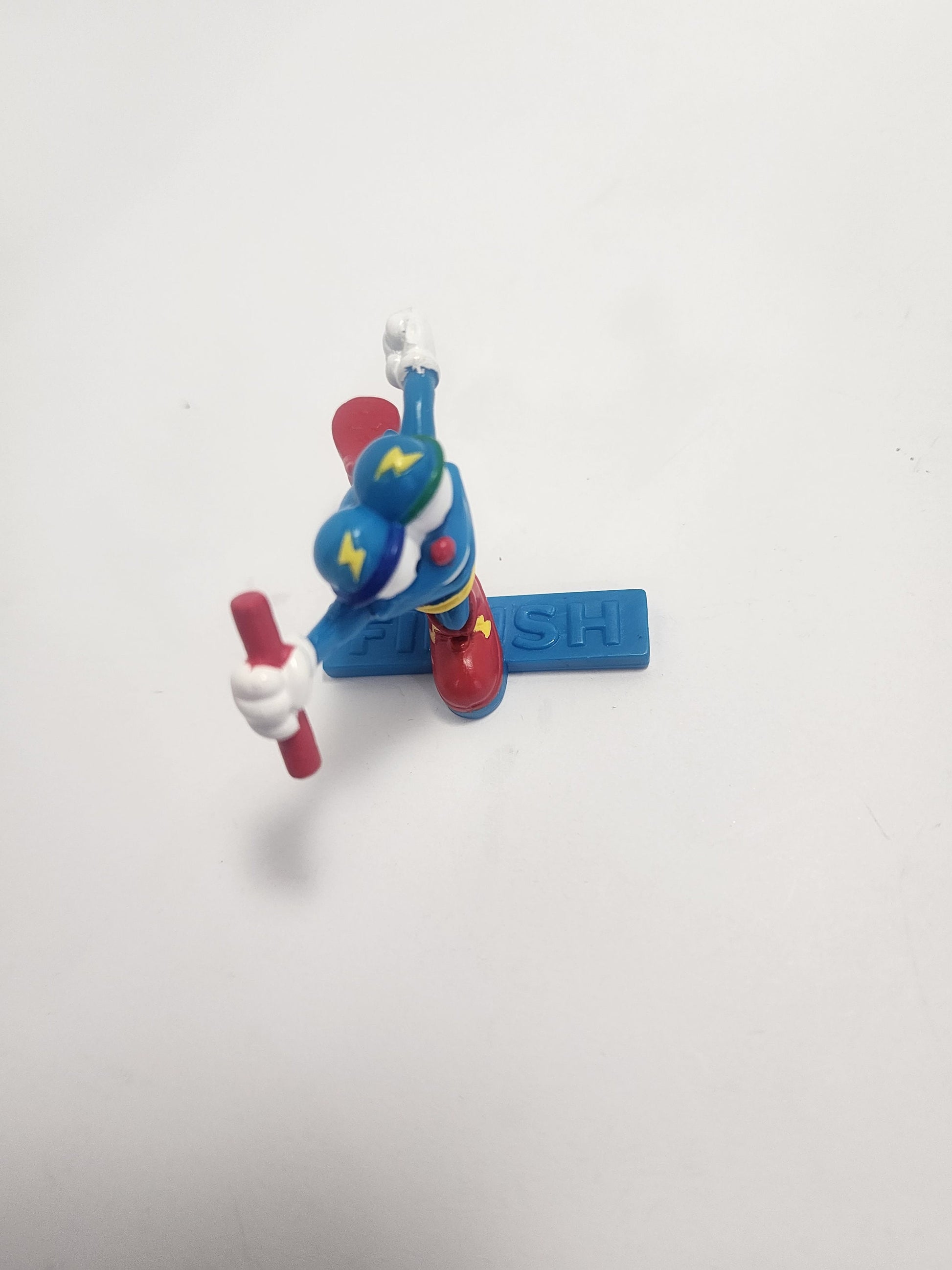 1996 Olympics Track And Field Izzy Pvc Figure - Pvc Toys - Pvc Figures - Izzy - Olympics - Track And Field