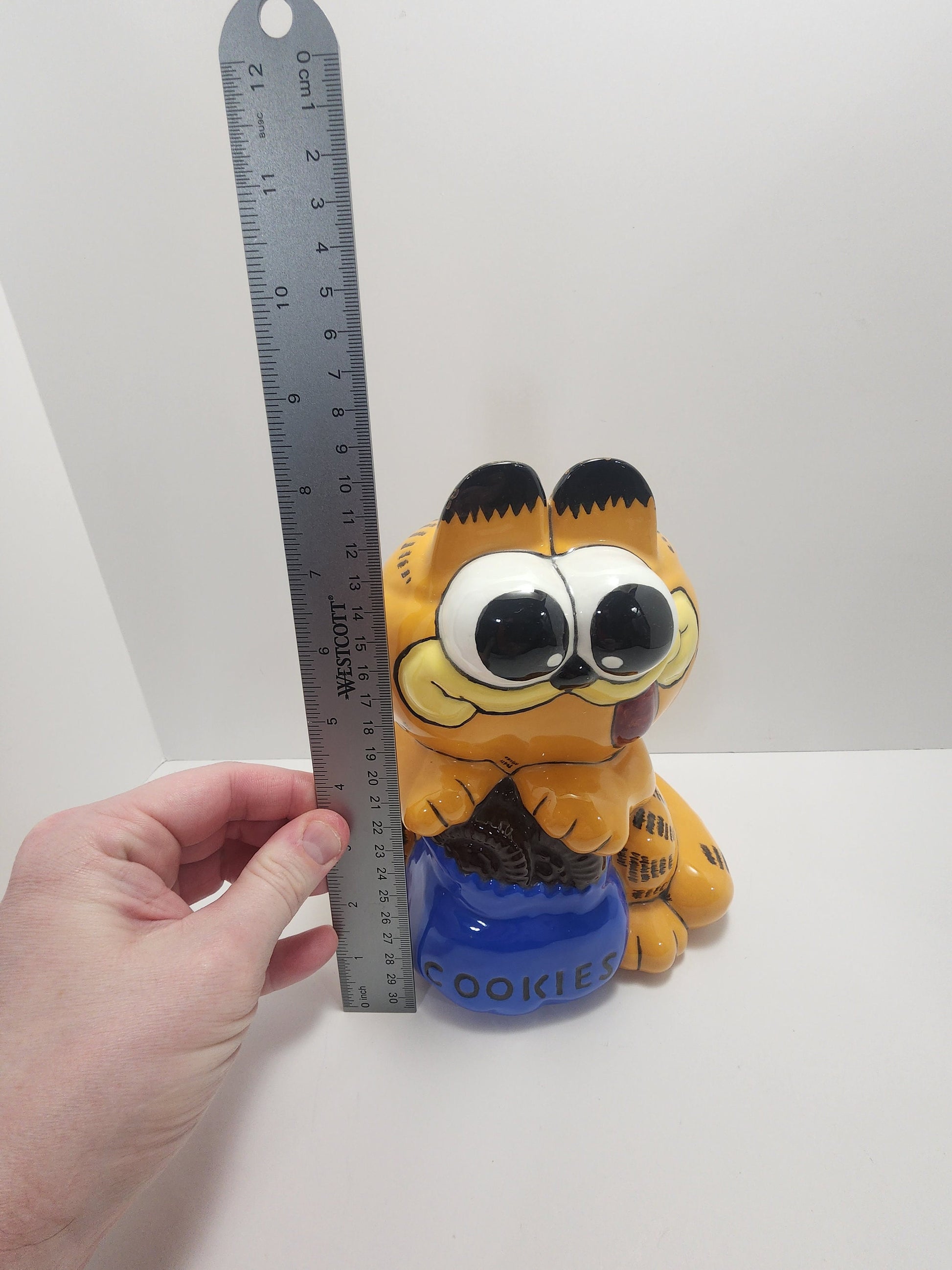 Garfield 1980s Ceramic Cookies Collectable Coin Bank - Garfield - Ceramic Bank - Coin Bank - Garfield Toys