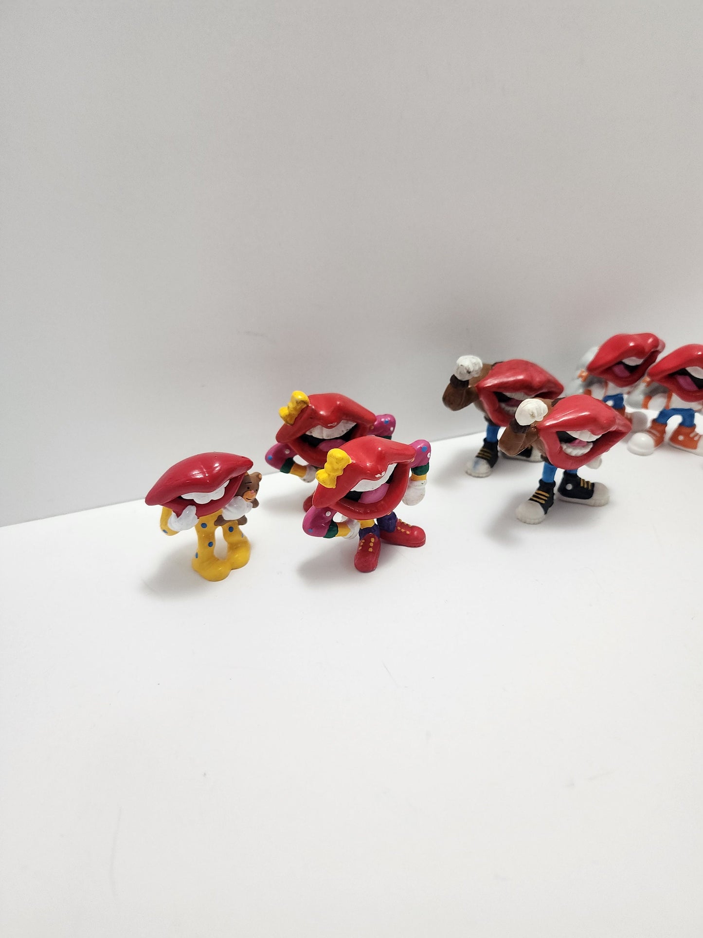 Tang Lips Pvc Figures - General Mills - General Mills Toys - Cereal Toys - 1980s Toys - Pvc Figures - Tang - Lips - Kiss - Toys