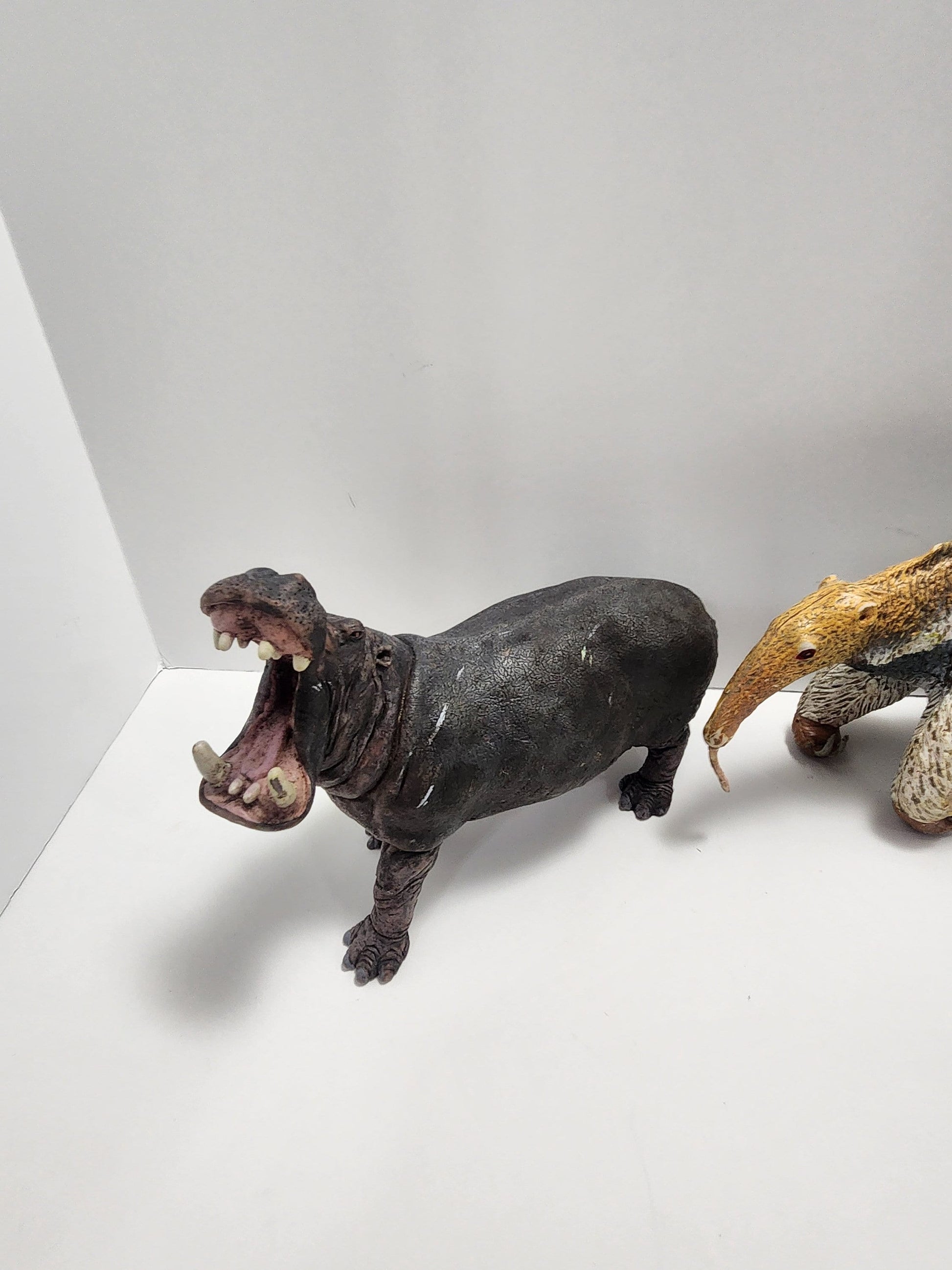 Schleich Animal Toy Figures Hippopotamus and Anteater - Ant Eater - Hippopotamus - Hippos - Animals - Animal Toys - Schleich Toys