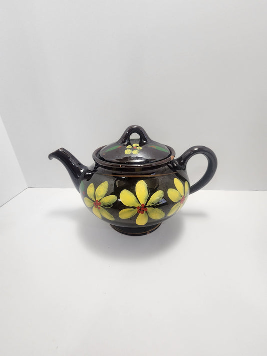 Teapot Vintage Royal Canadian Art Pottery - Teapot - Royal - Kitchenware - Pottery