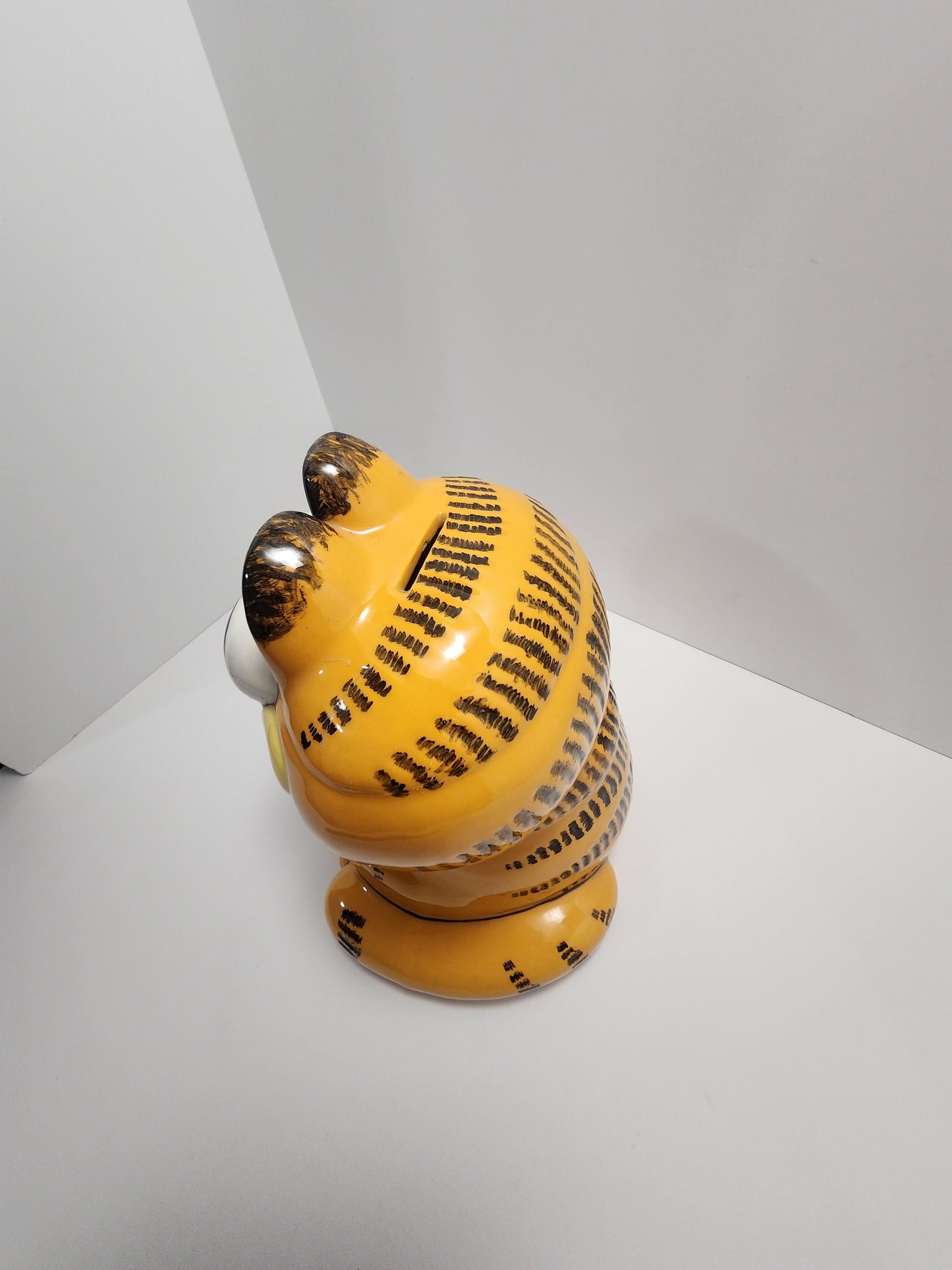 Garfield 1980s Ceramic Cookies Collectable Coin Bank - Garfield - Ceramic Bank - Coin Bank - Garfield Toys