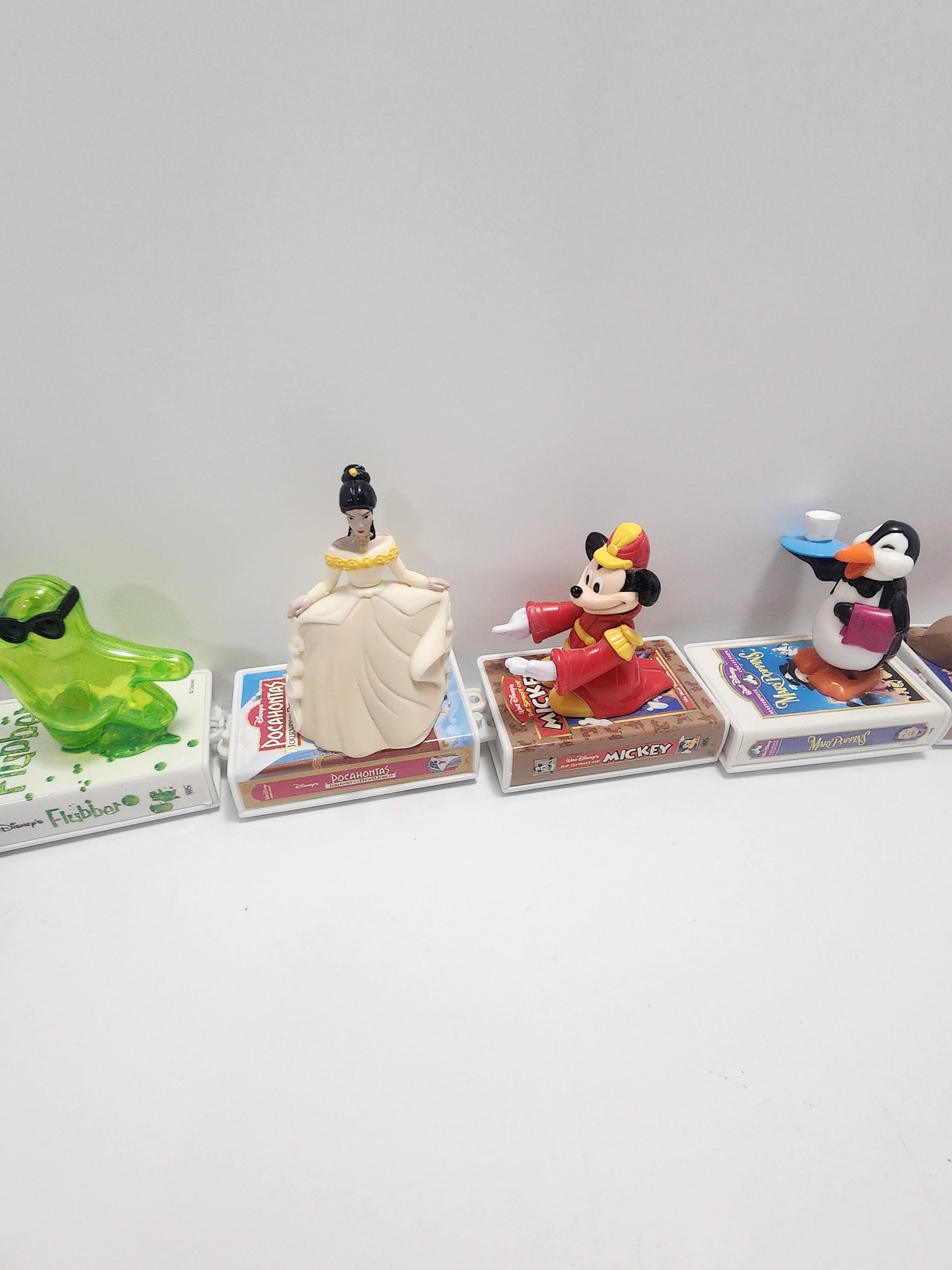 Disney 1998 Vhs Toys Set Of 6 Complete Set - Vhs Toys - Disney Vhs - Disney Toys - McDonald's Toys - Vintage Toys - Fast Food Toys